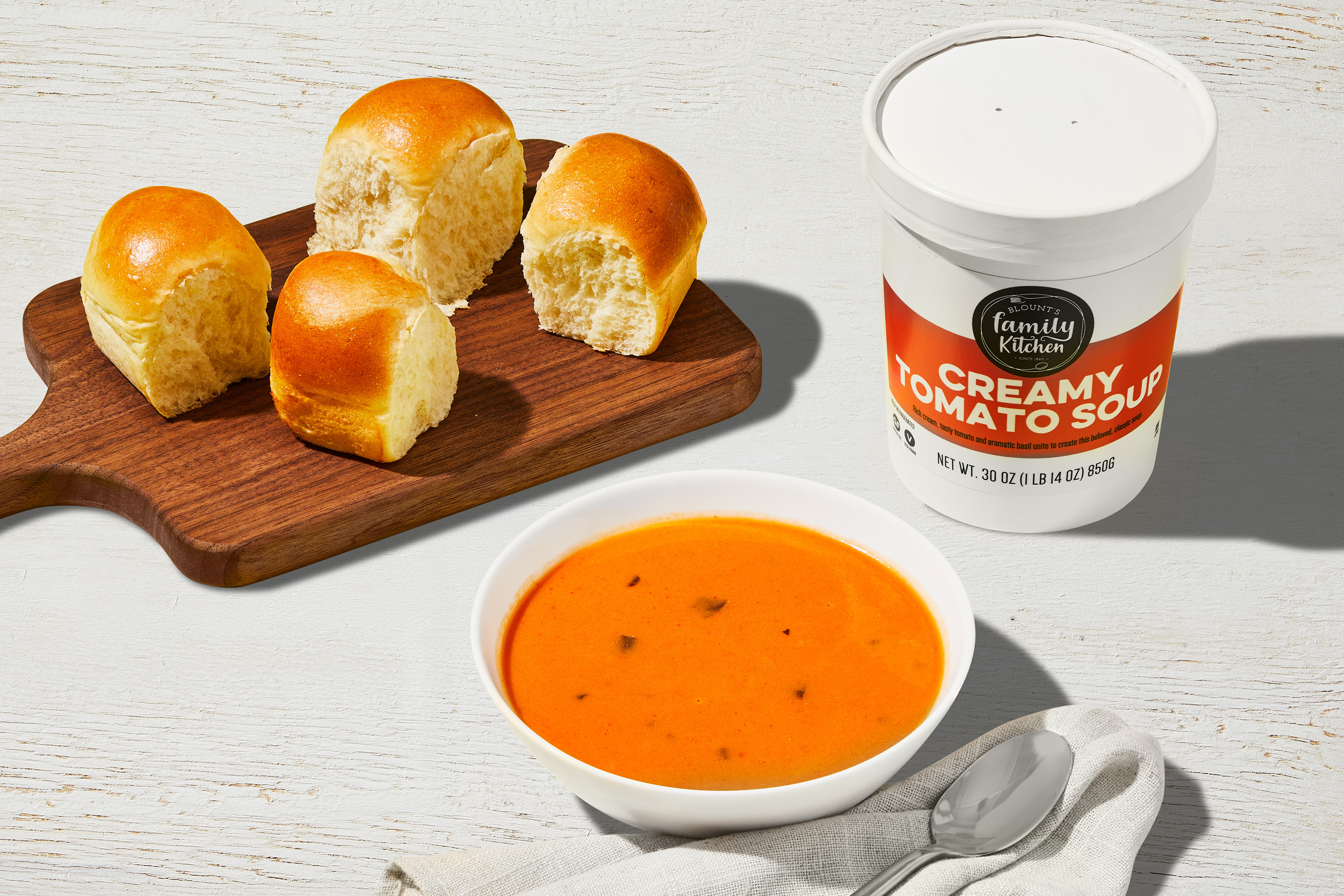 Creamy Tomato Soup with Dinner Rolls