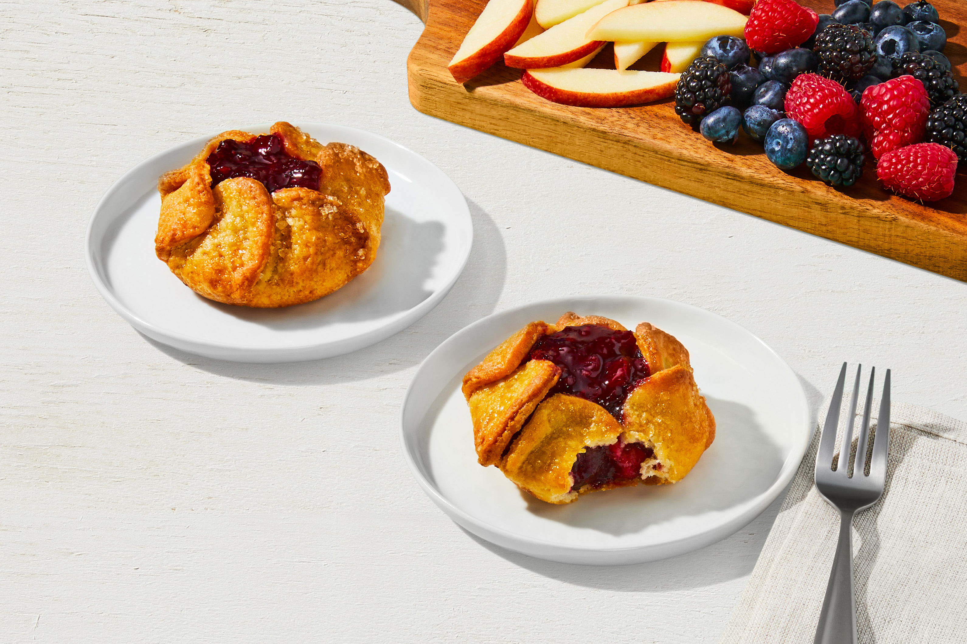 Apple Berry Blossoms