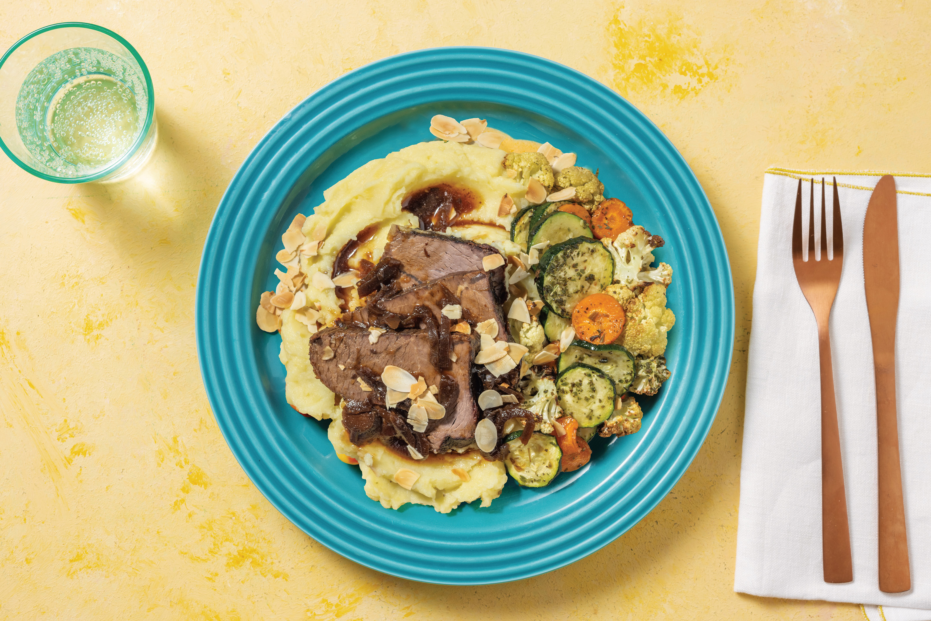 Onion Gravy Beef Brisket & Mash with Pre-Prepped Roast Veggies