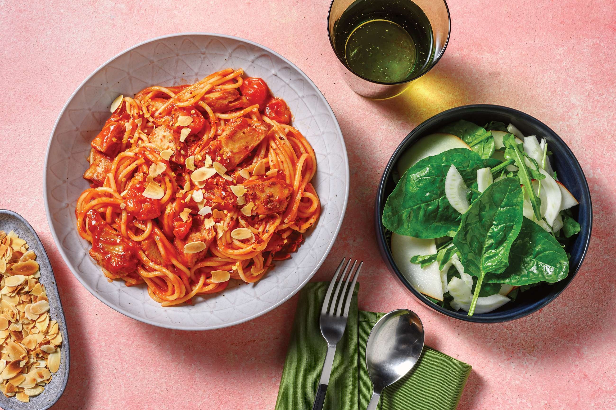 Plant-Based Chick’n & Chilli Tomato Spaghetti
