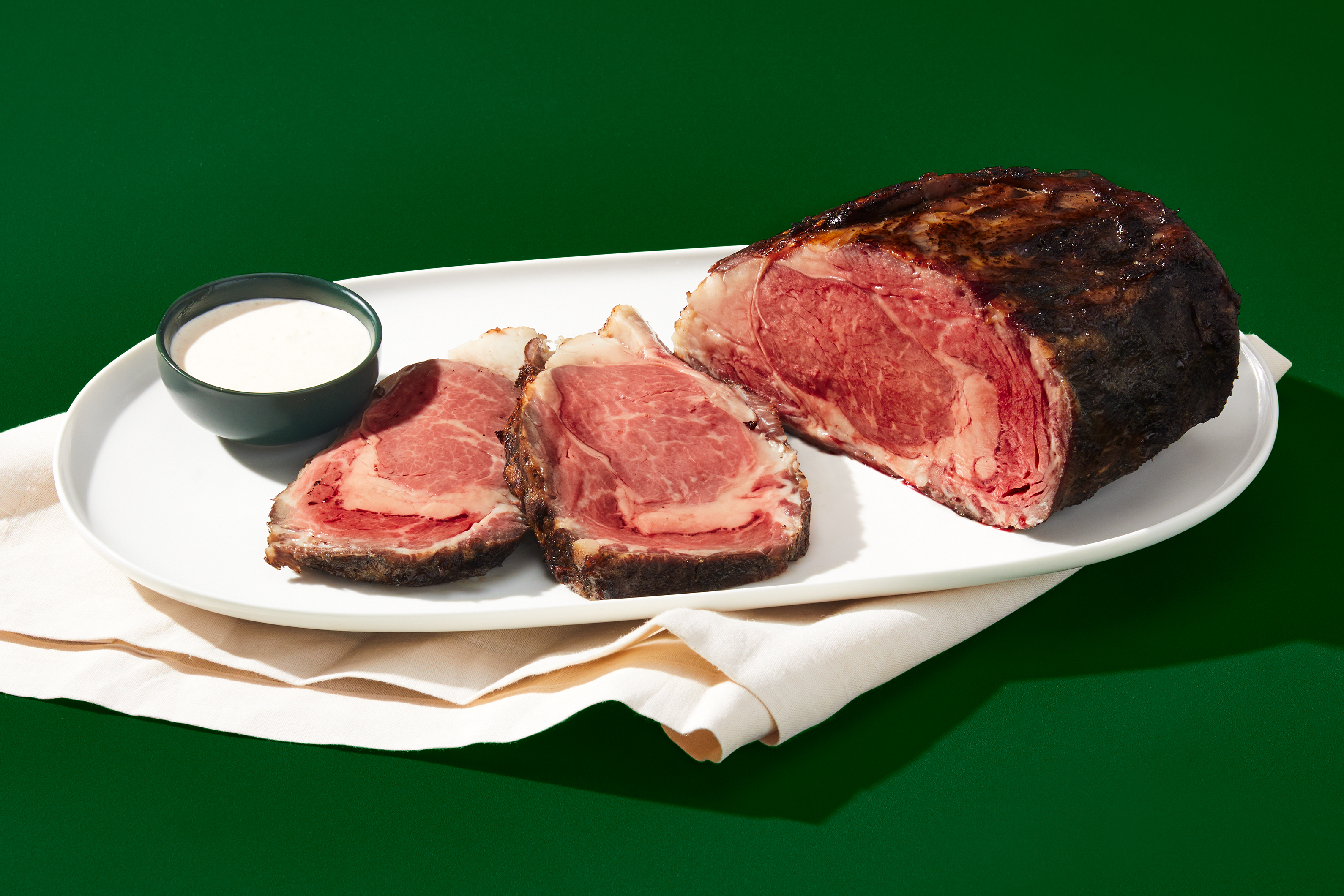 Prime Rib with Creamy Horseradish Sauce
