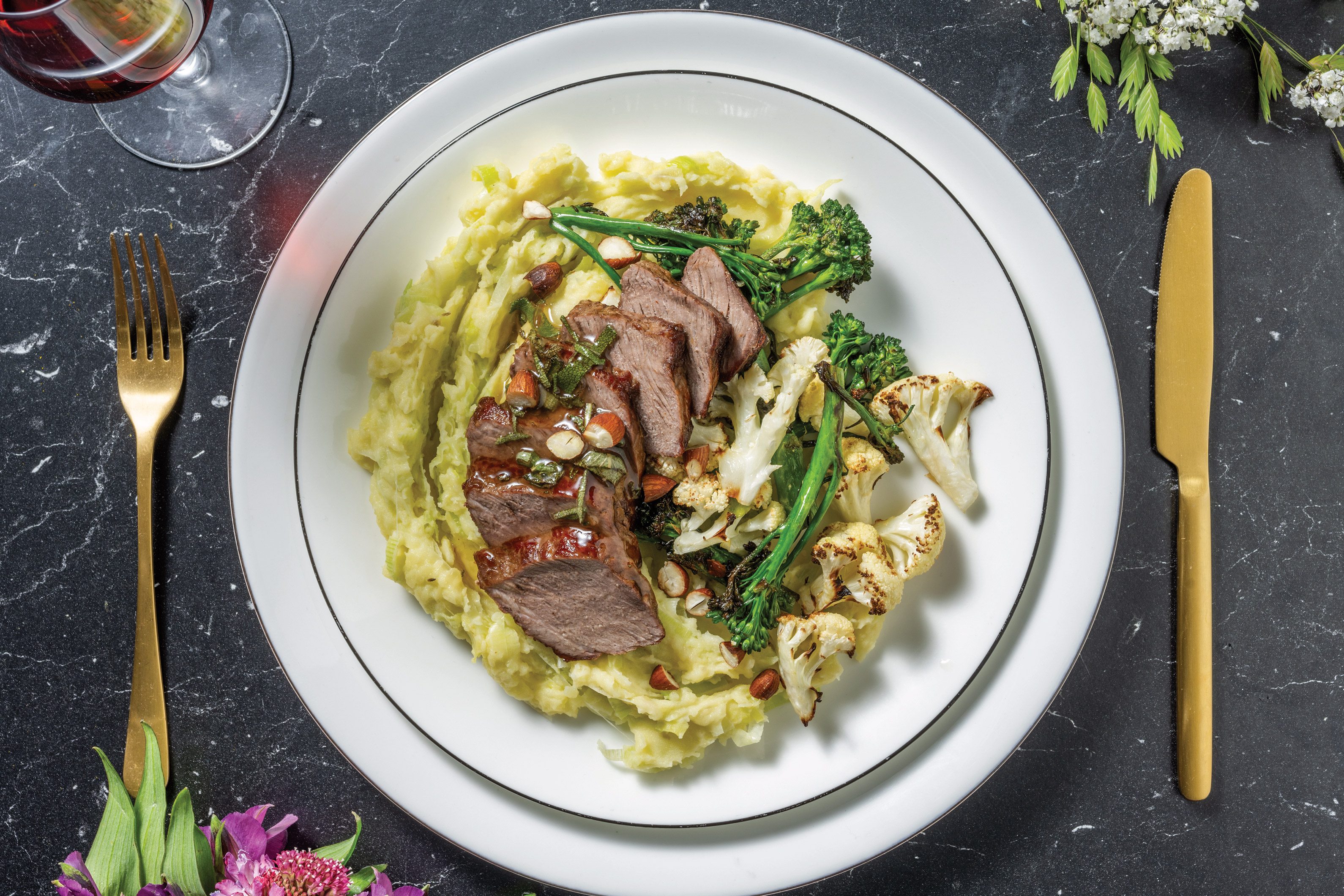 Roasted Lamb Shoulder & Mint SauceRoasted Lamb Shoulder & Mint Sauce