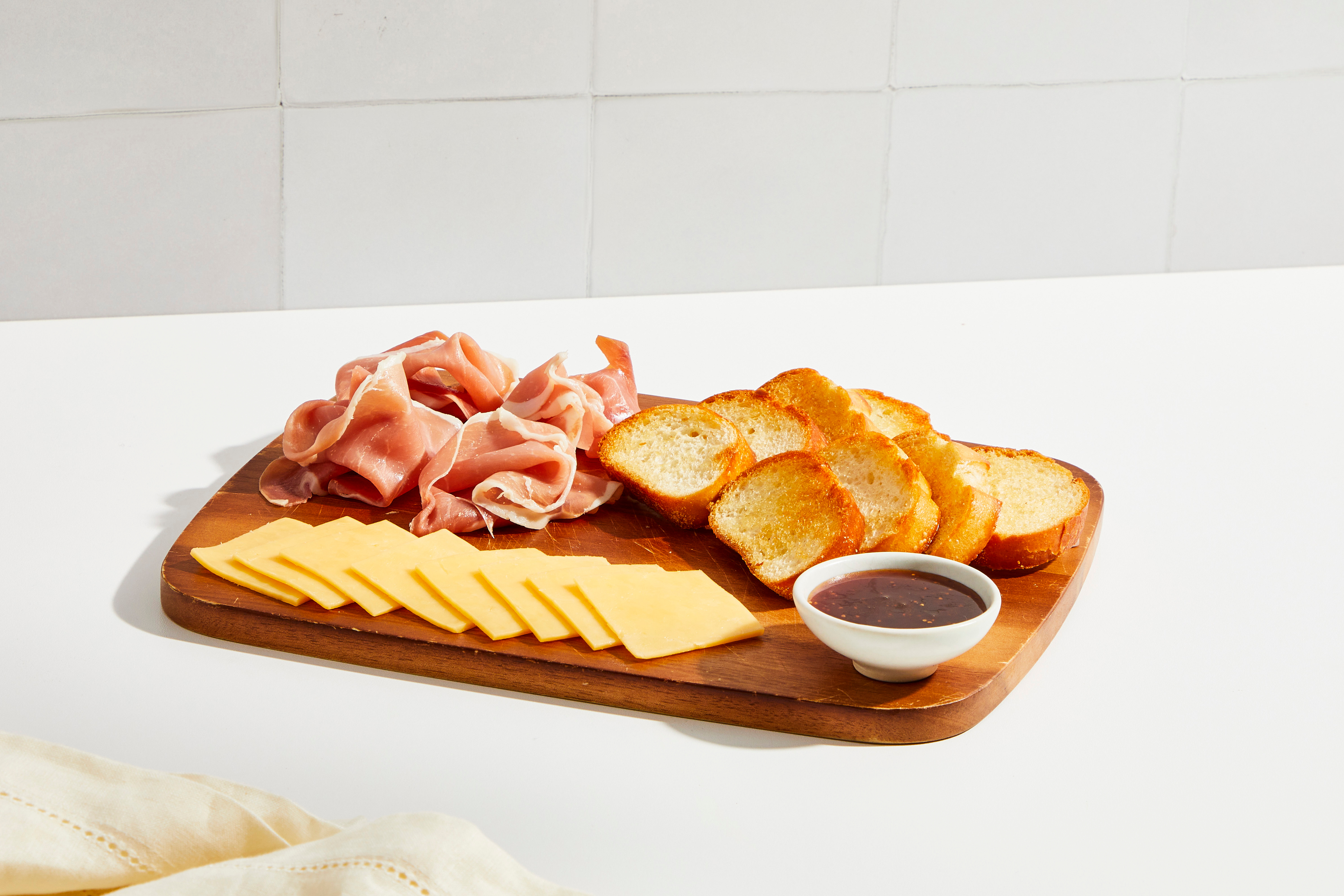 Prosciutto & Gouda Crostini Board