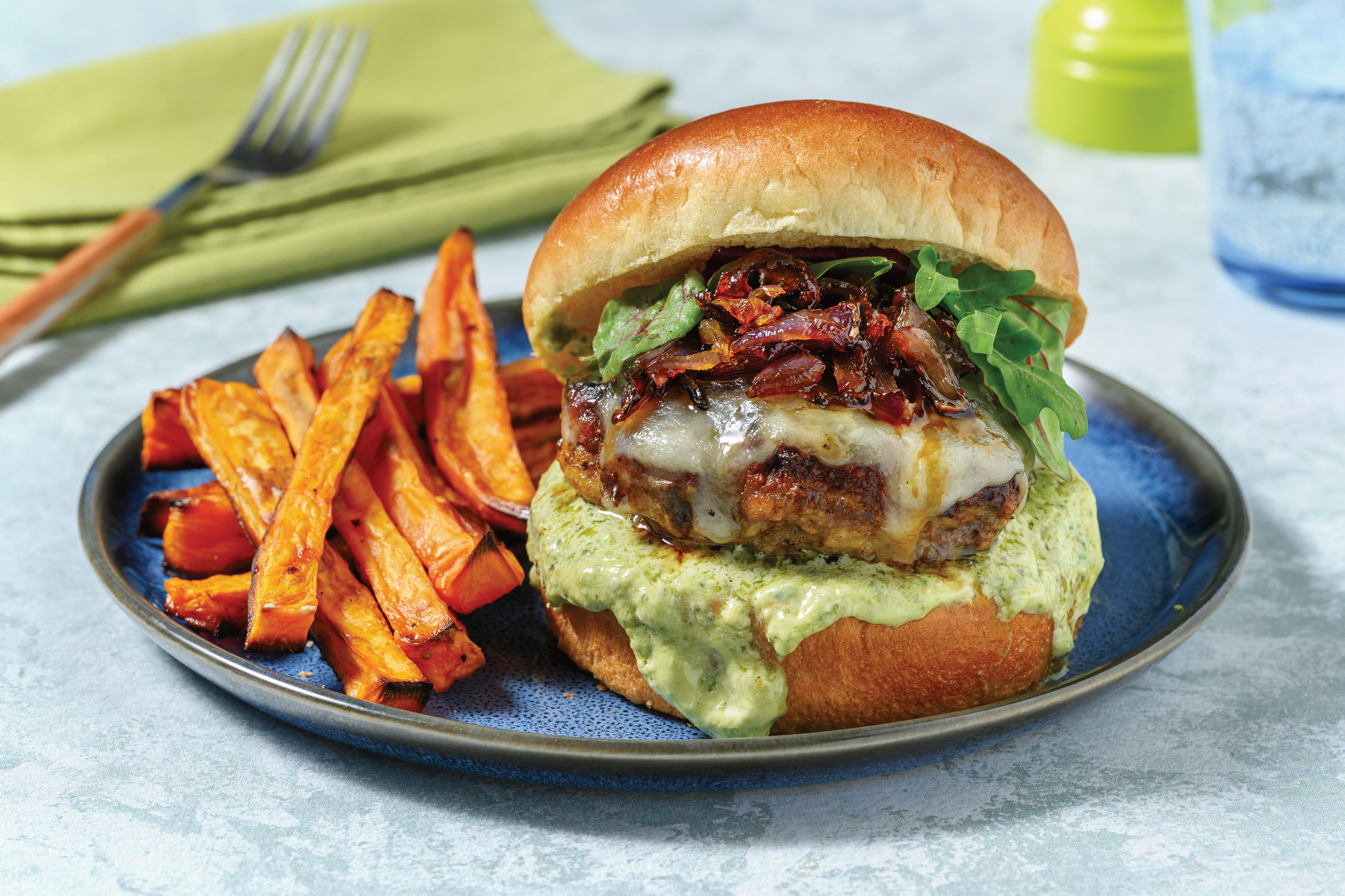 Cheesy Beef & Creamy Pesto Burger