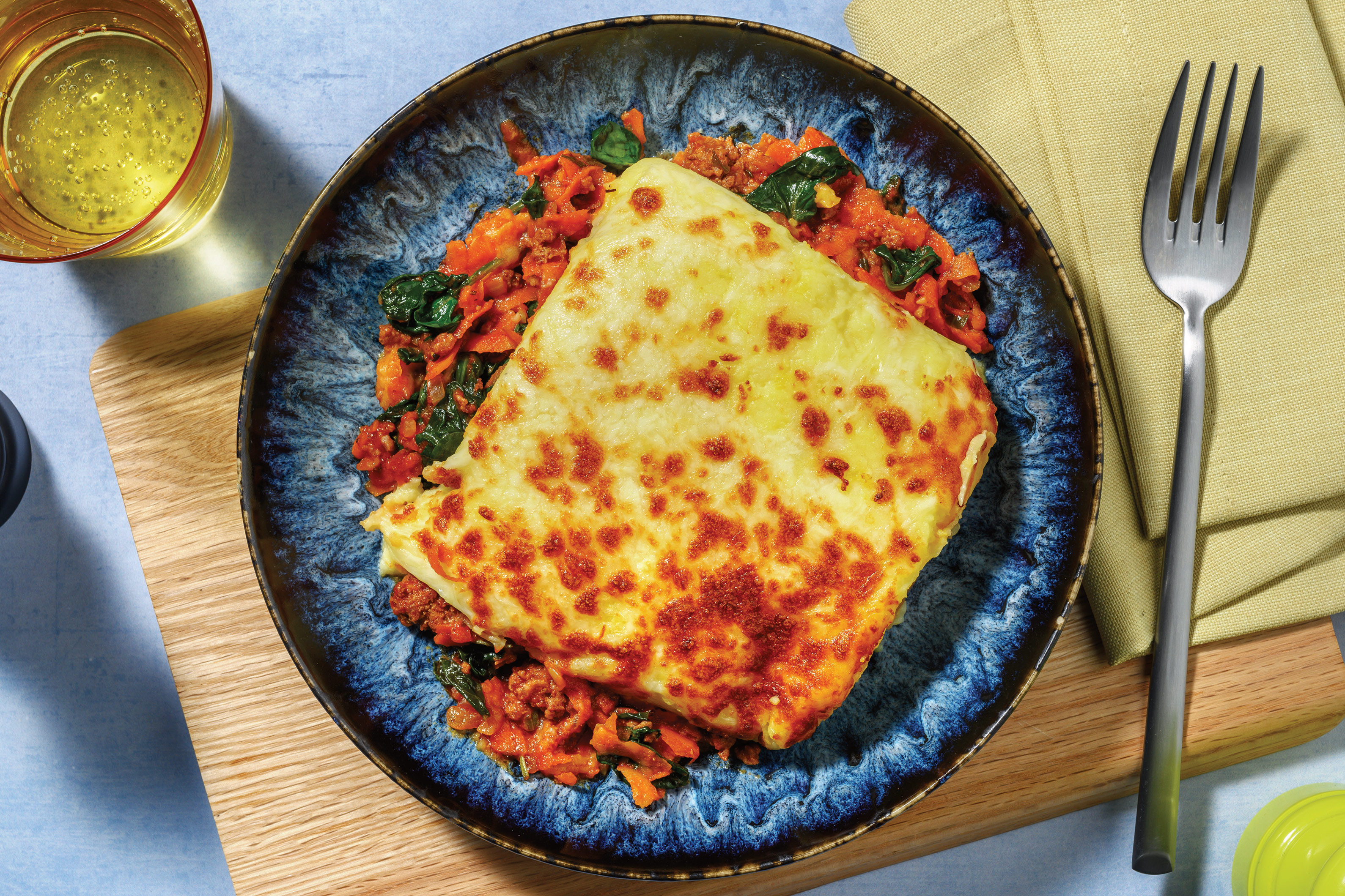 American-Style Beef & Cheesy Mash Pie