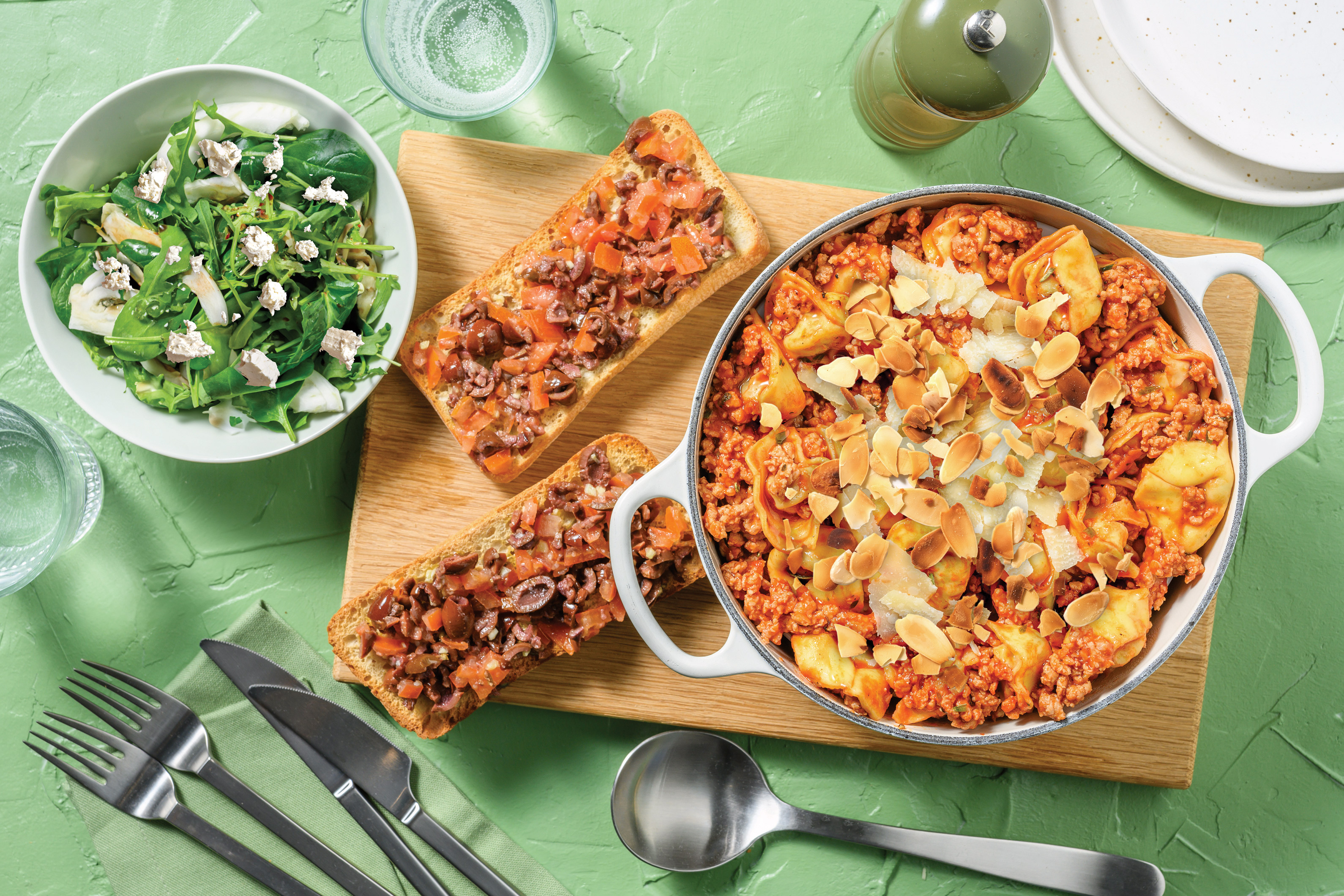 Pomodoro-Style Pork & Spinach Tortellini