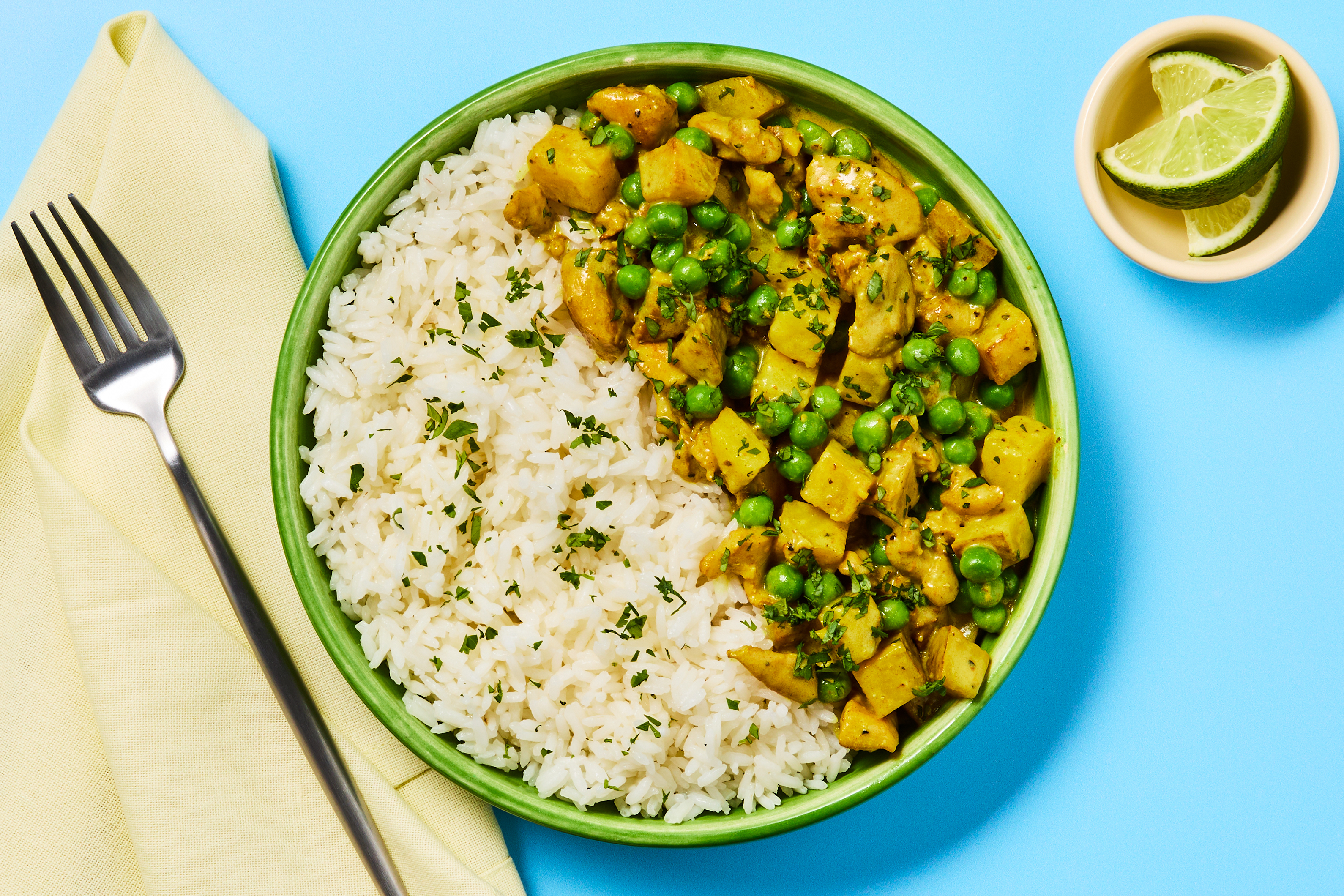 Creamy Chicken, Potato & Pea Curry