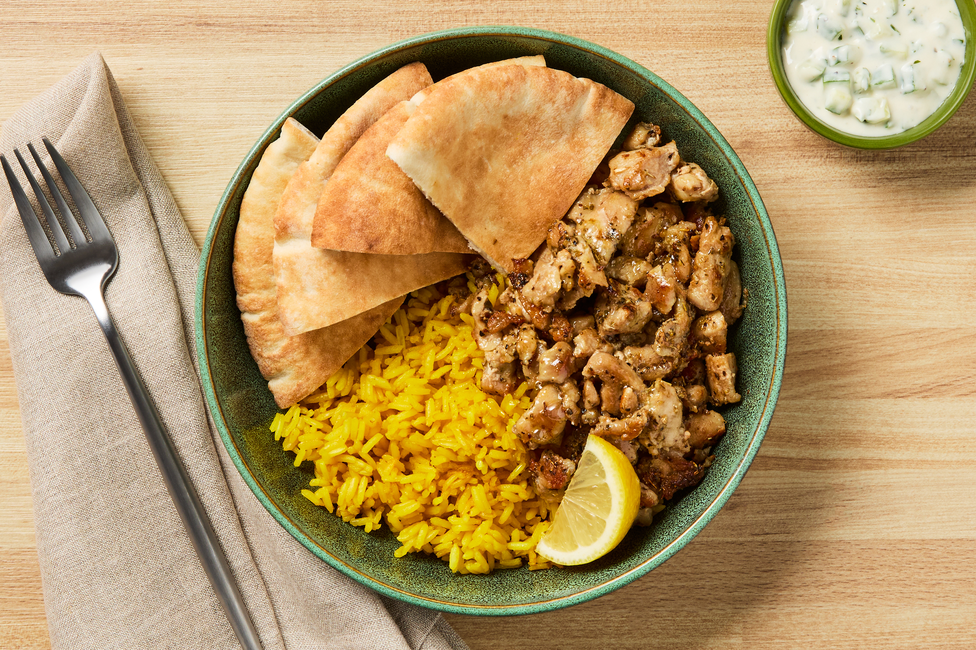 Greek Chicken Tzatziki Bowls