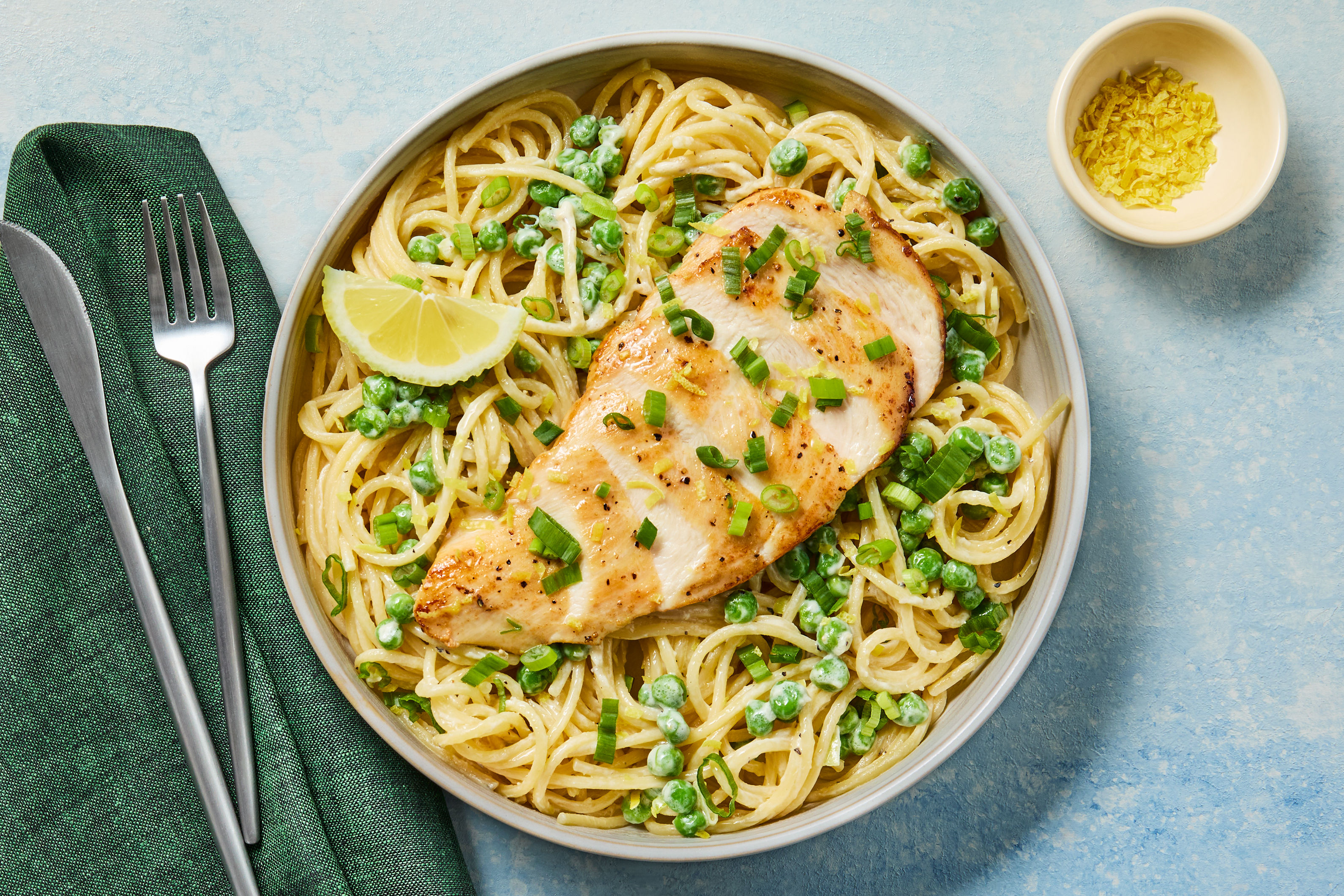 Garlic Chicken & Creamy Lemon Linguine