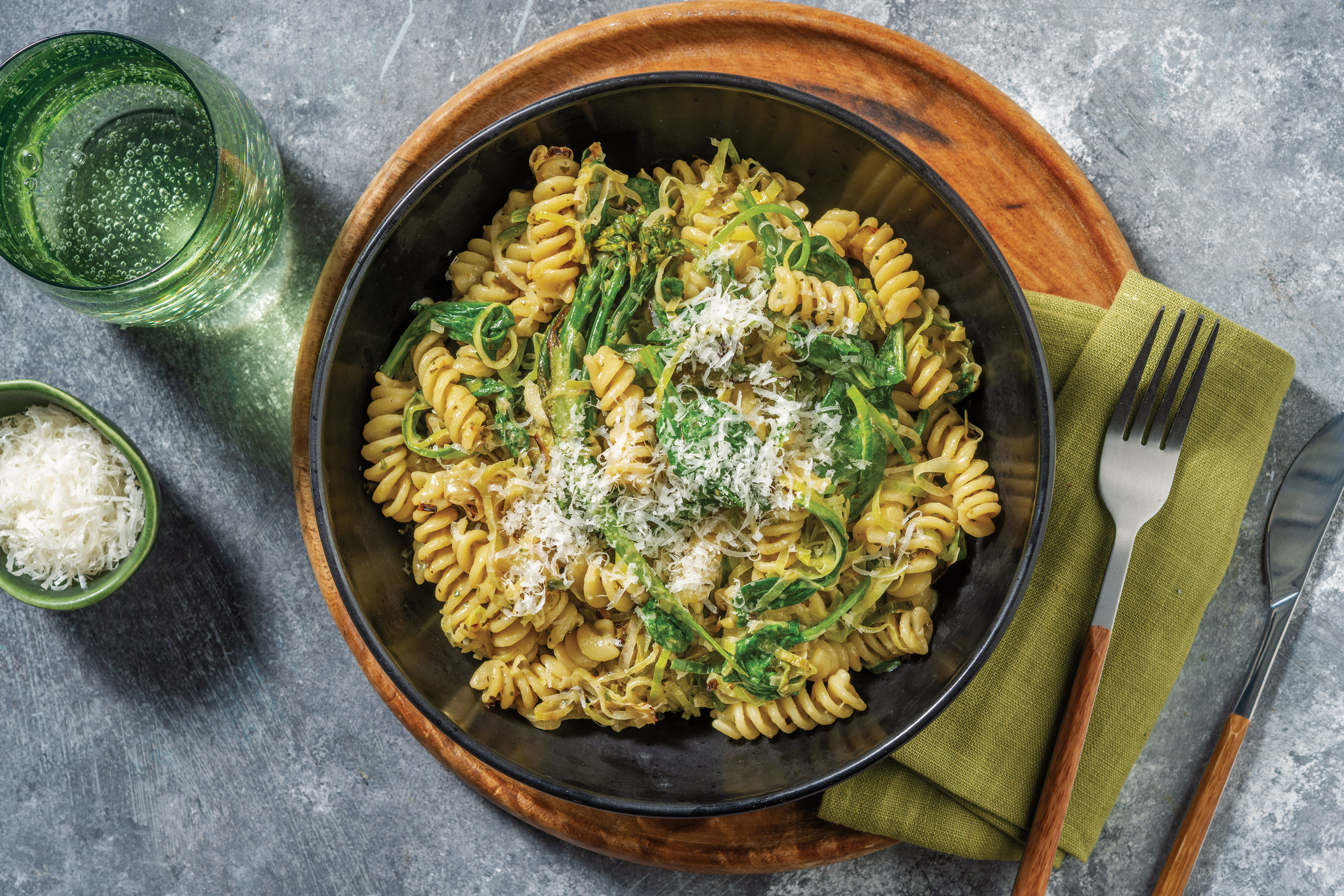 Basil Pesto & Veggie Fusilli