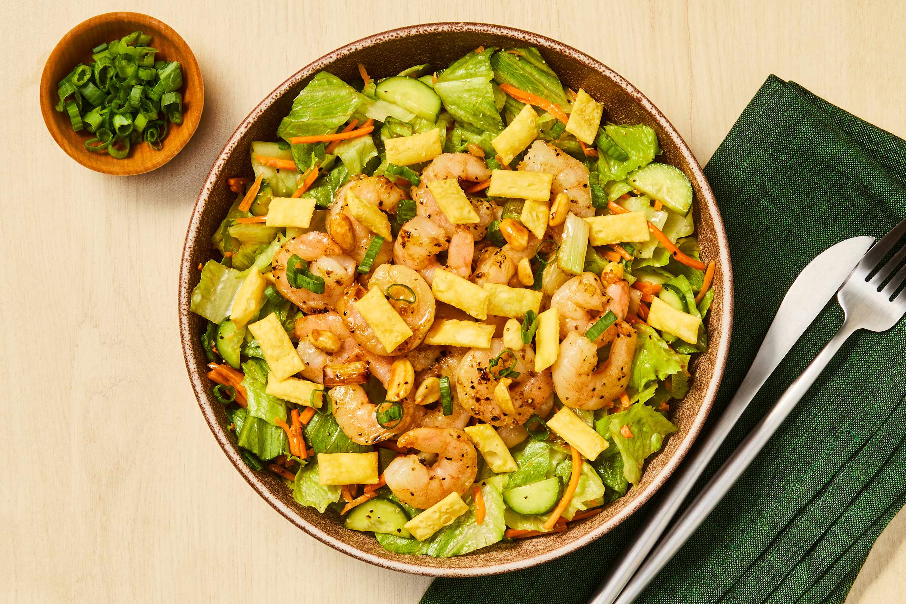 Honey-Sesame Shrimp & Wonton Salad
