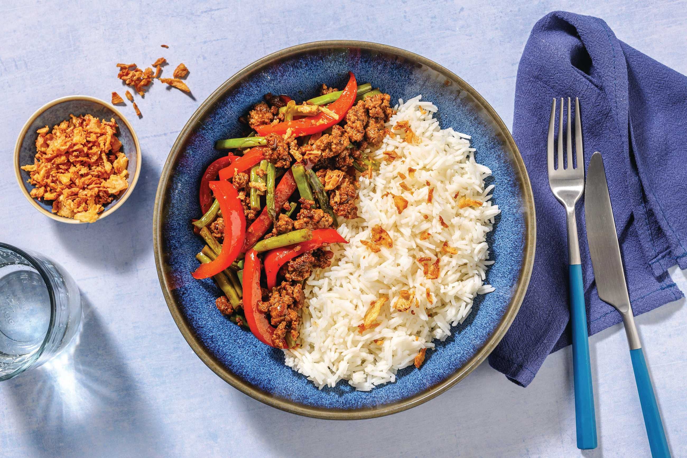 Express Hoisin Beef, Prawns & Capsicum Stir-Fry