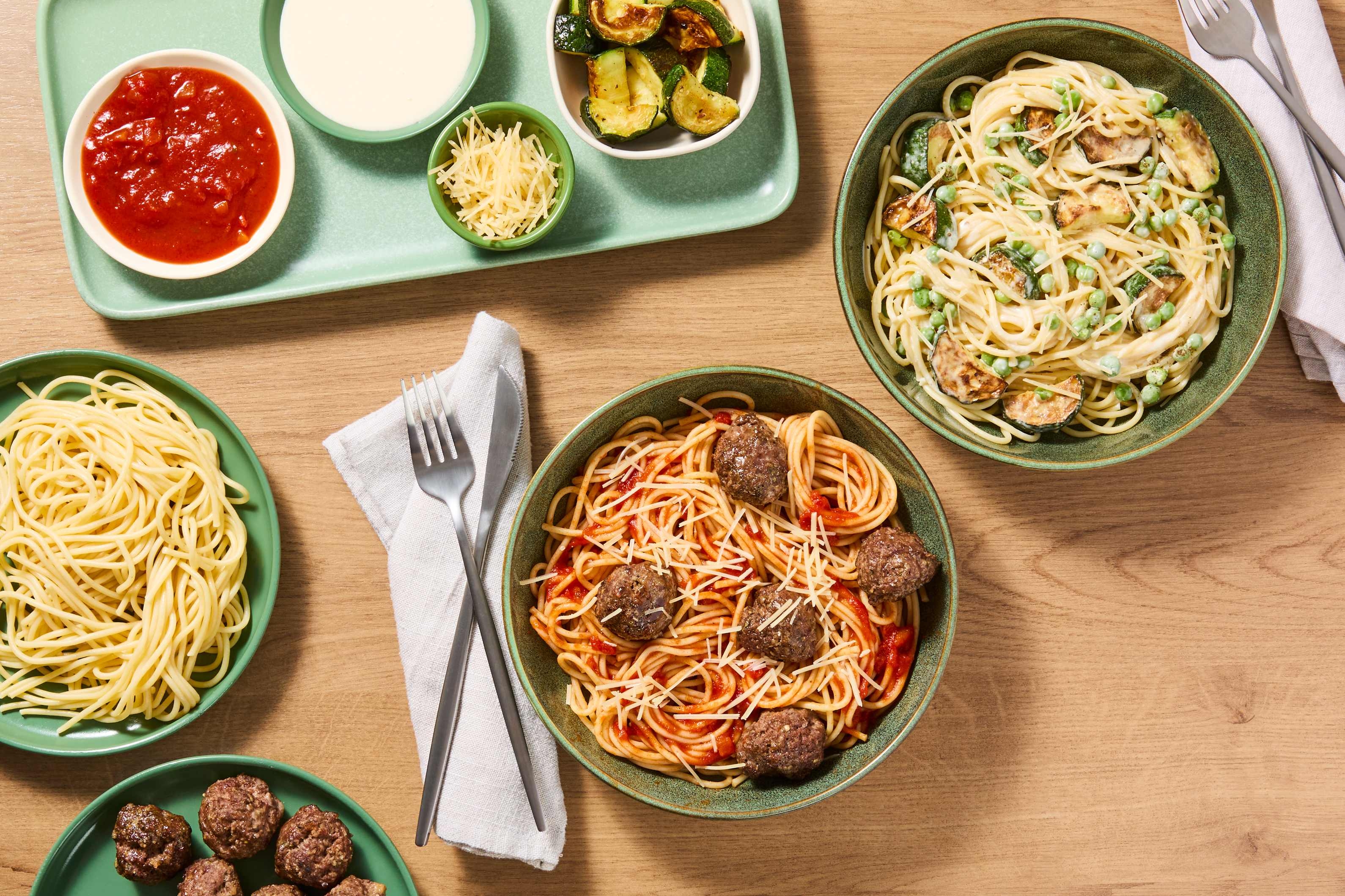 [SIDE ADD DEMI BAGUETTE] BYOP Italian Meatball Bar with Roasted Zucchini, Sweet Peas, Red Sauce & White Sauce