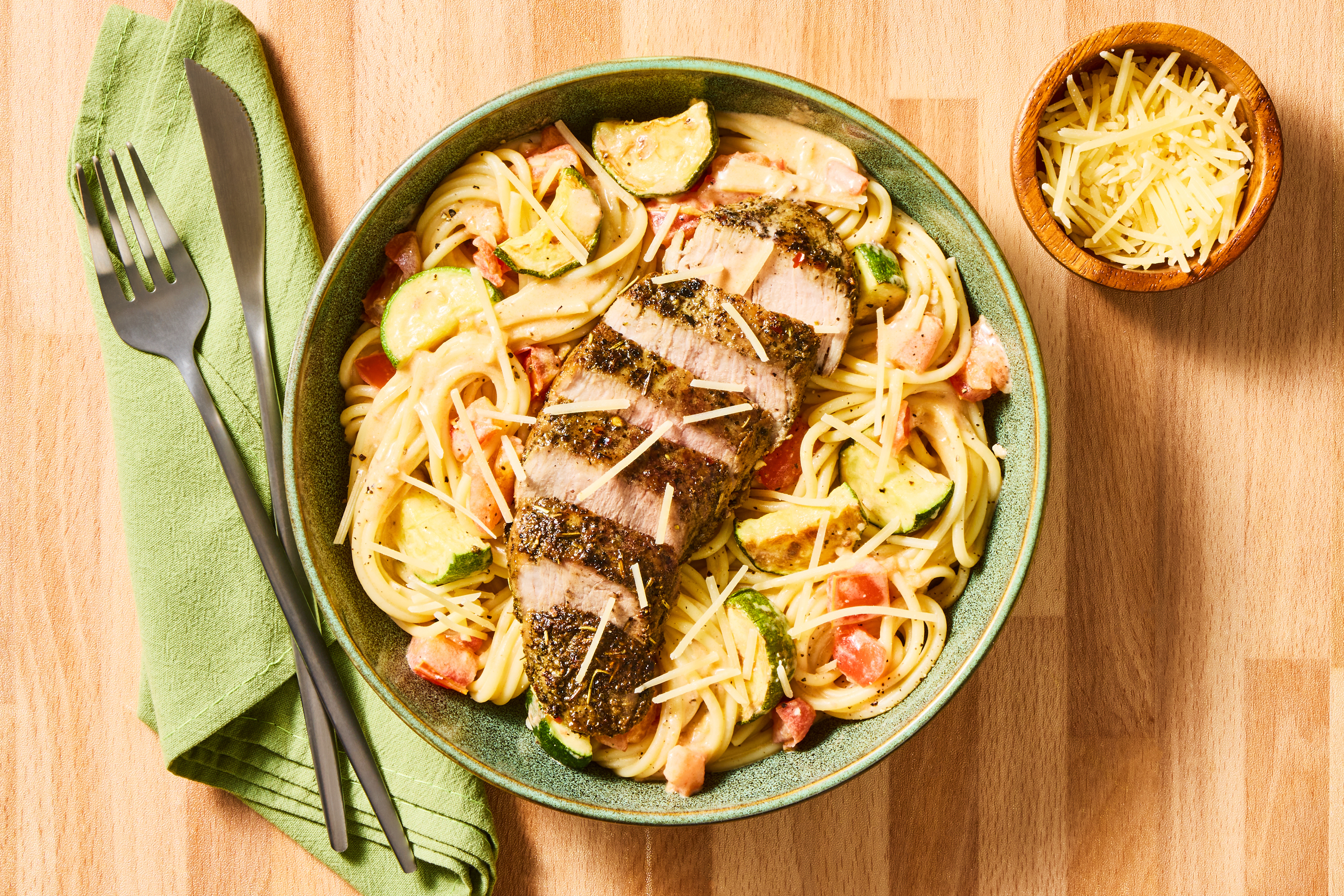 W04 R30 Tuscan-Spiced Chicken 