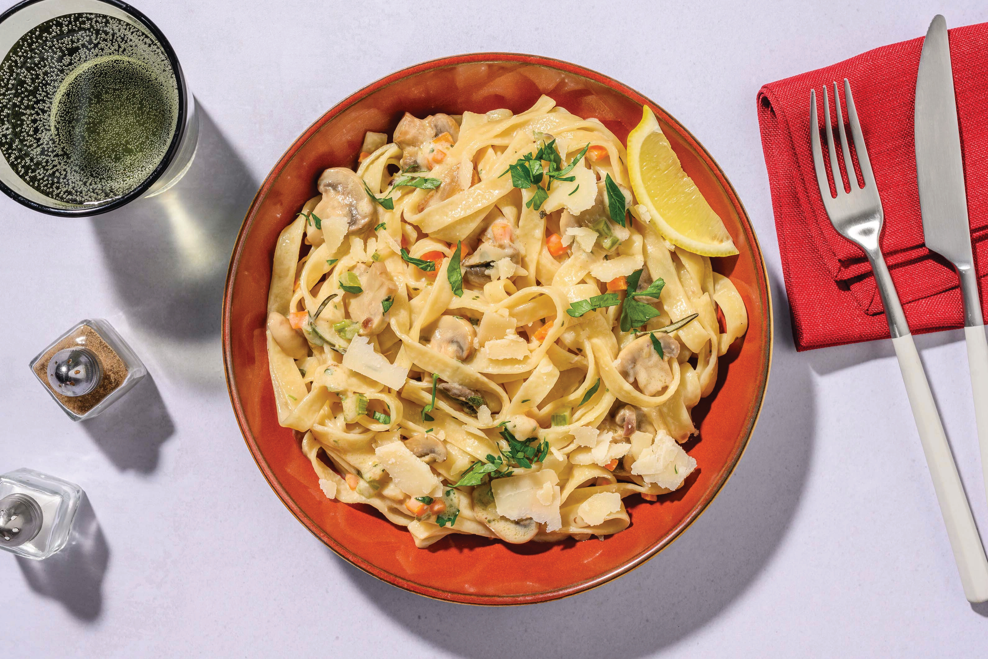 Creamy Bacon, Mushroom & Rosemary Fettuccine