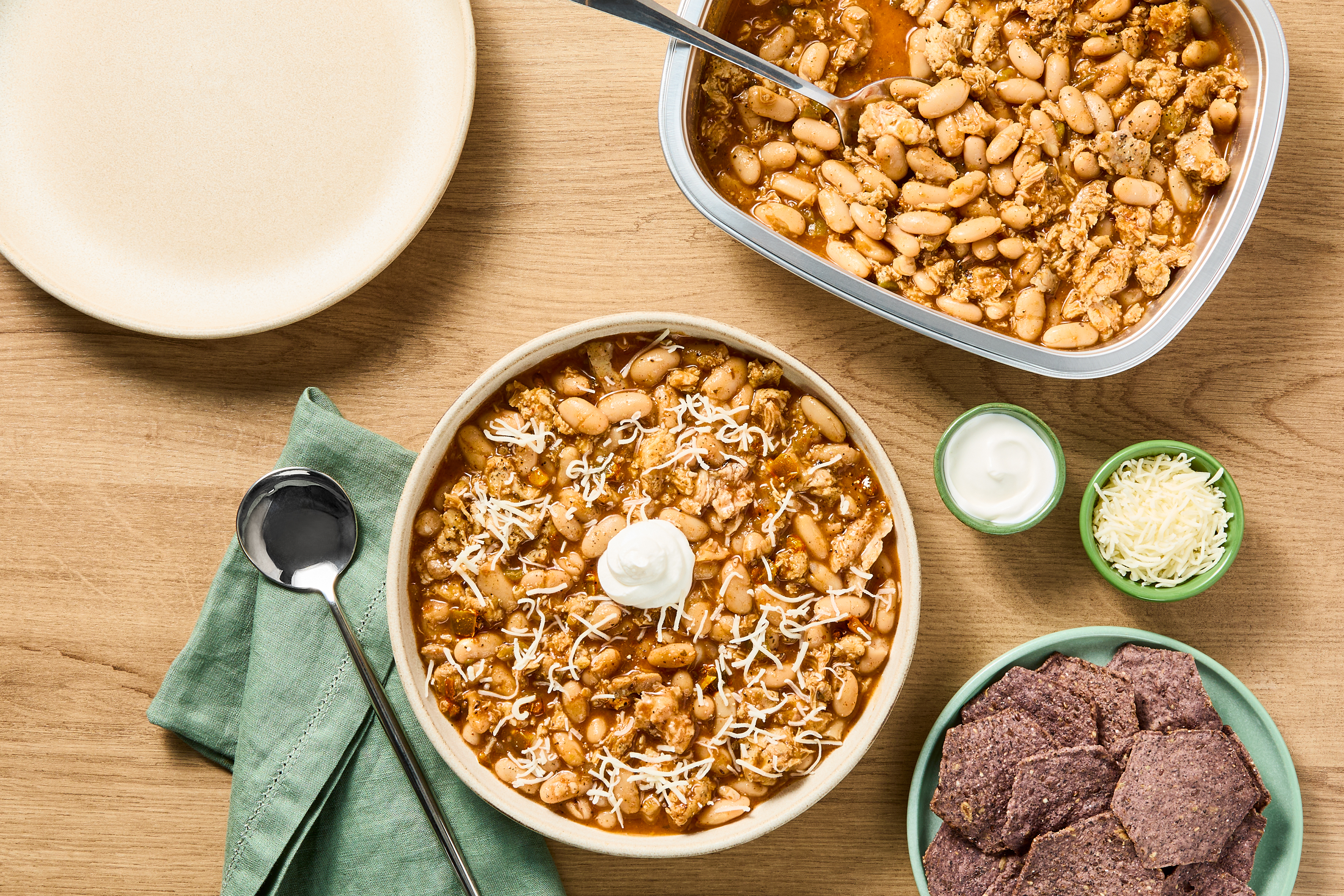 [PROTEIN DOUBLE SOUS VIDE CHICKEN] Oven Ready - White Bean Chili with Monty Jack, Tortilla Chips and Sour Cream