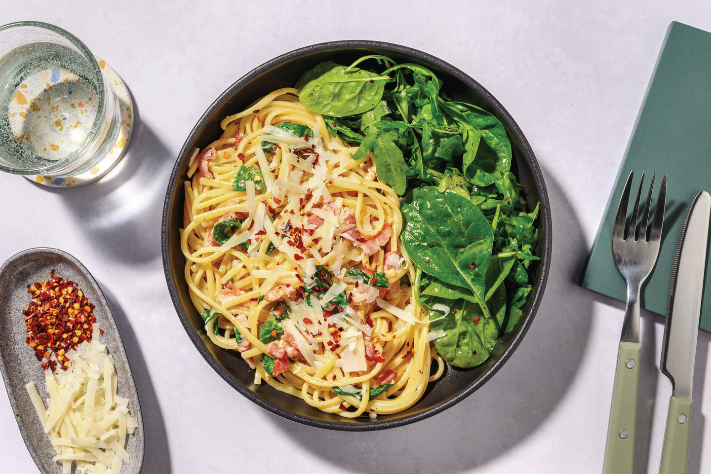 Easy Creamy Chicken, Bacon & Parmesan Spaghetti