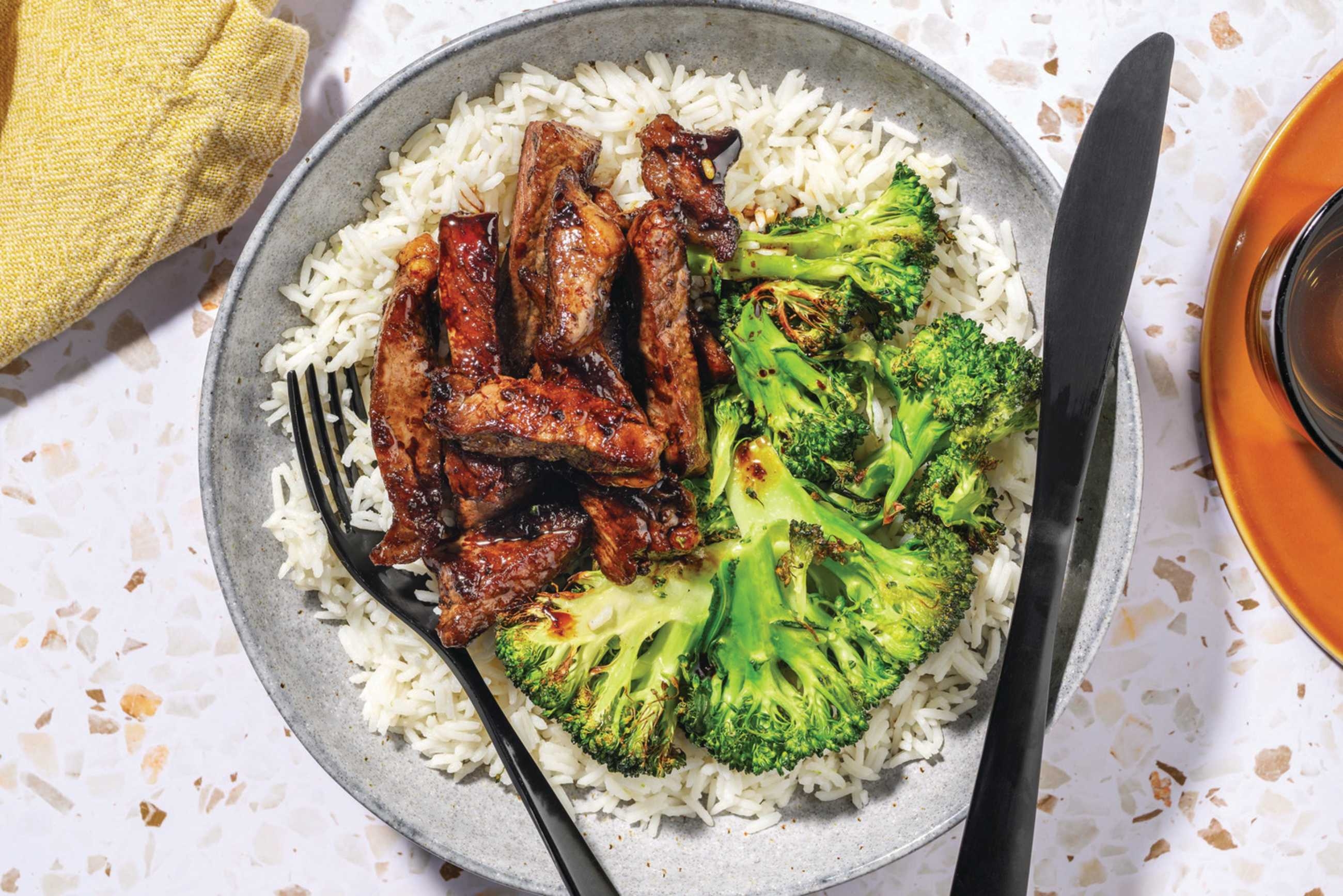 Teriyaki Plant-Based Mince & Broccoli Stir-Fry