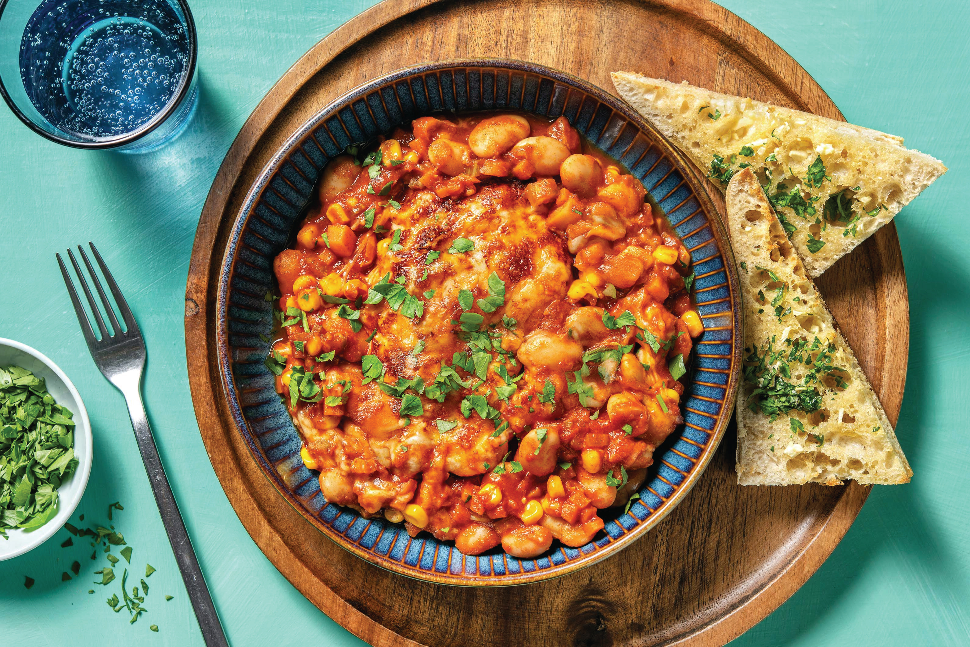 BBQ Baked Beans & Garlic Bread