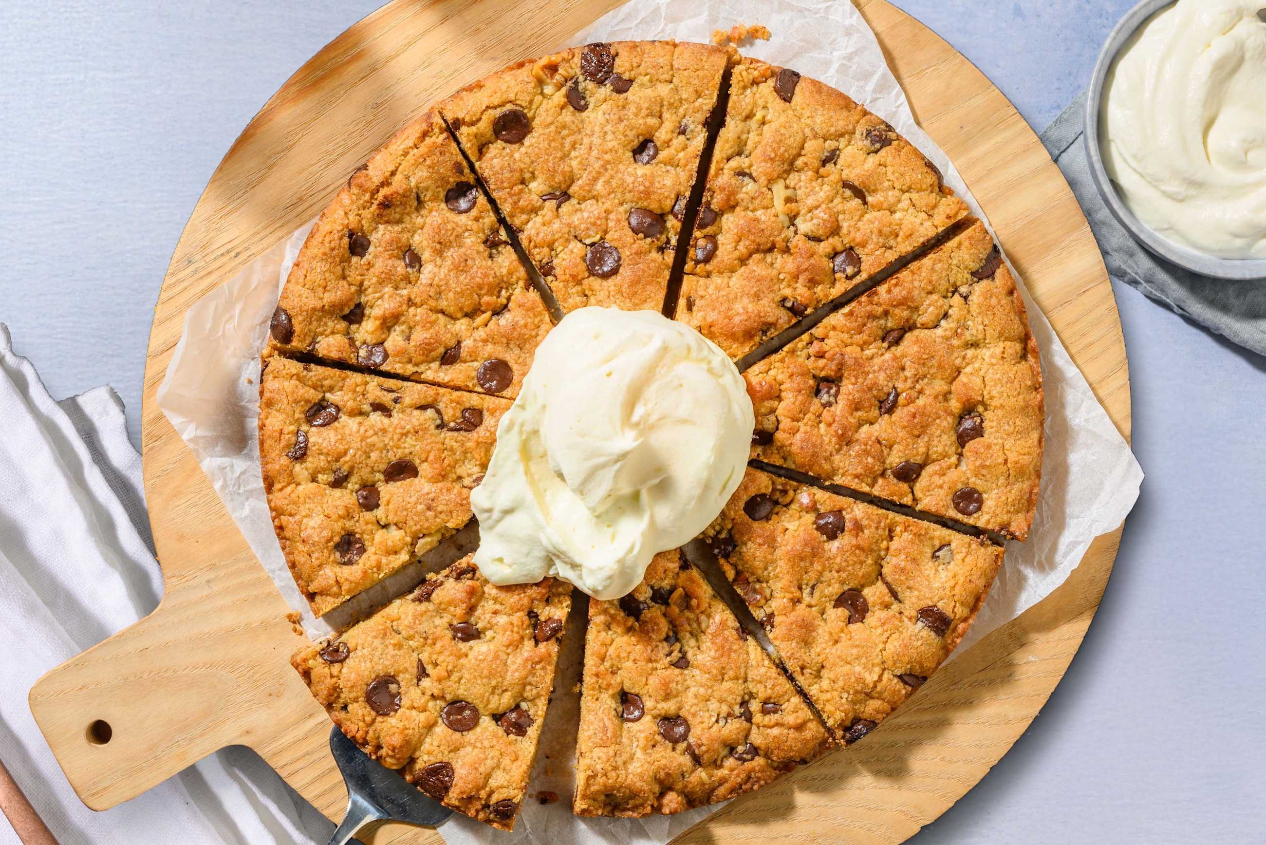 Dark Chocolate & Walnut Cookie Pie
