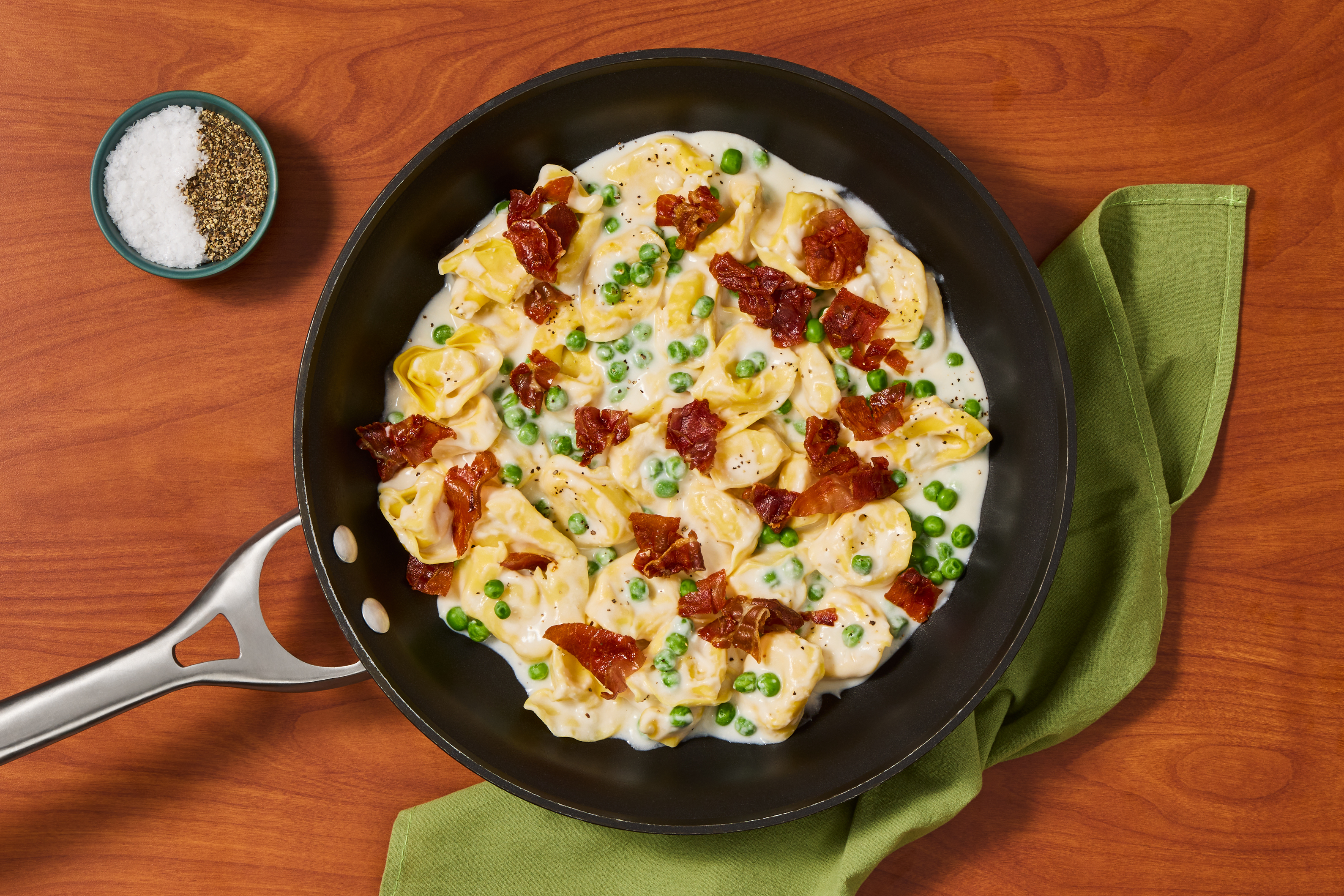 Carbonara-Style Tortelloni with Prosciutto
