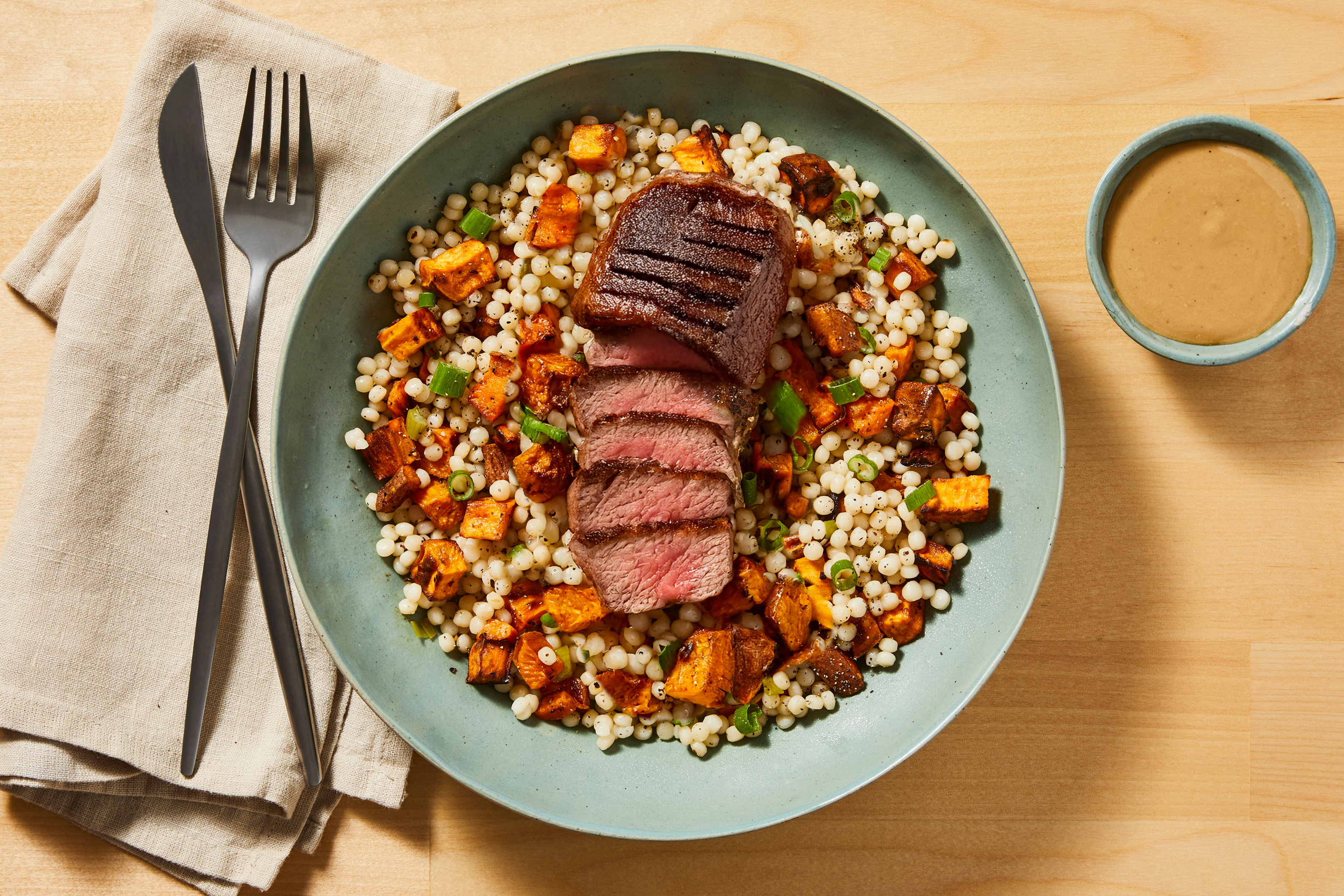 Steak with Creamy Pan Sauce