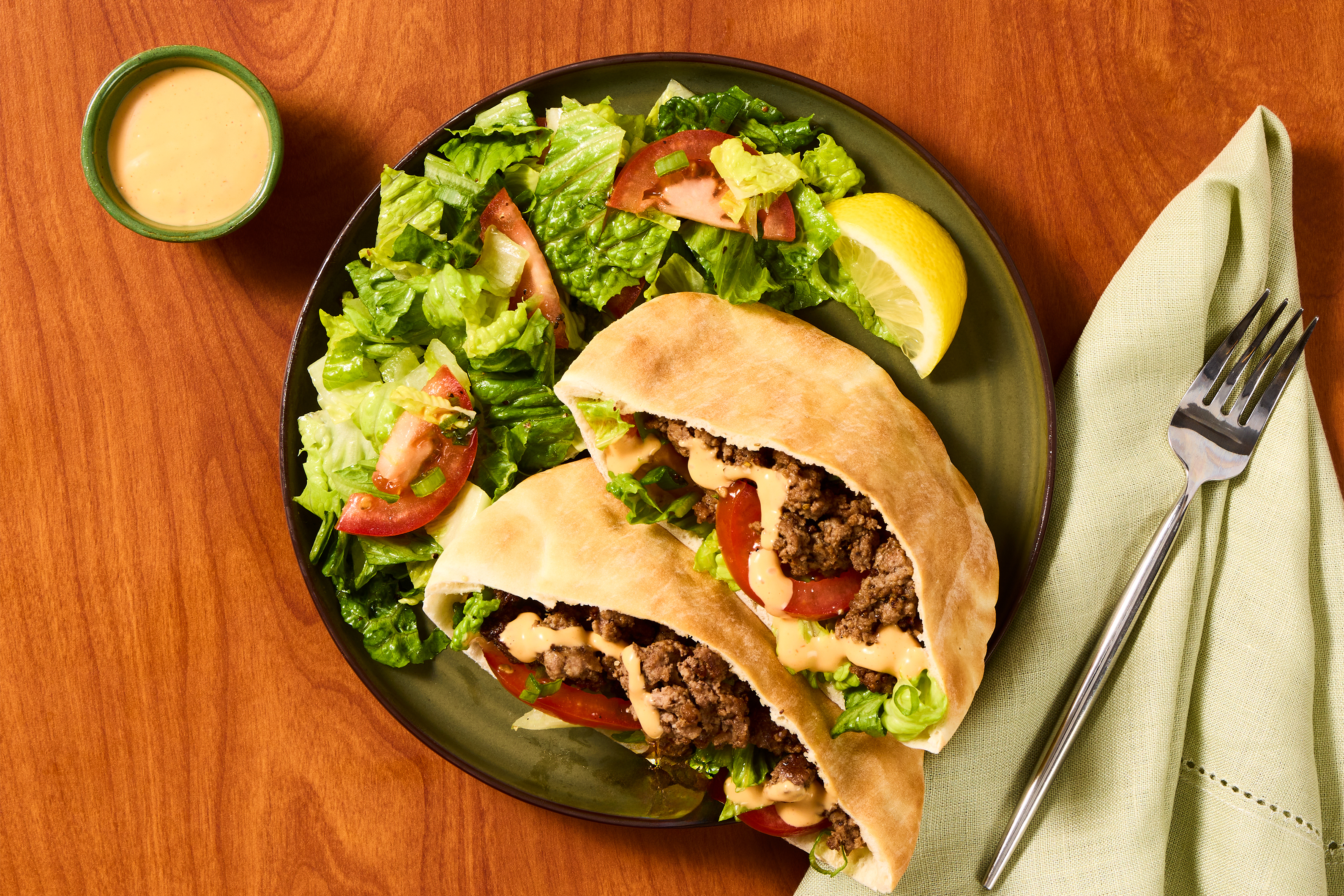 Beef & Harissa Aioli Pita Pockets