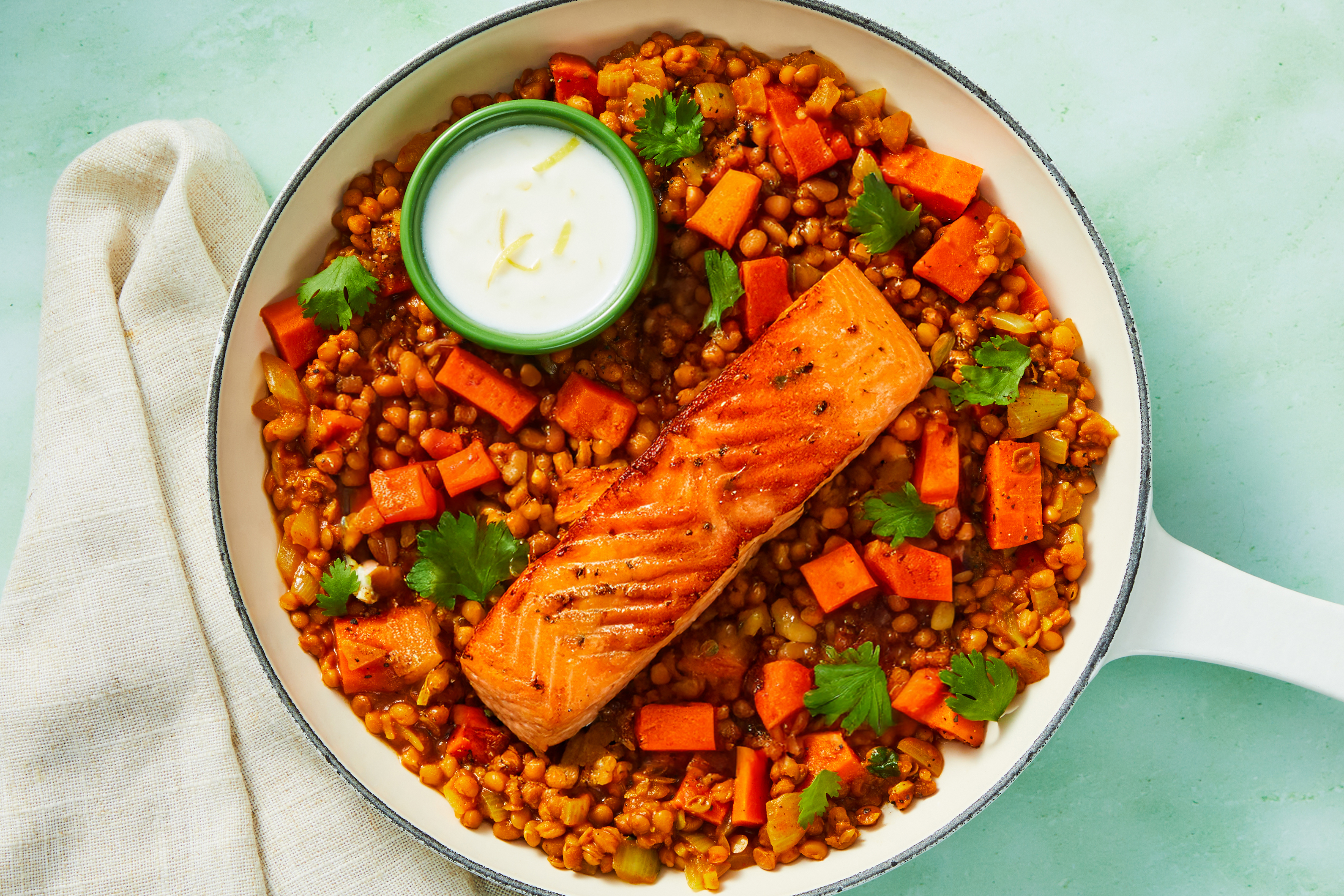 Tunisian-Spiced Salmon & Lentil Skillet