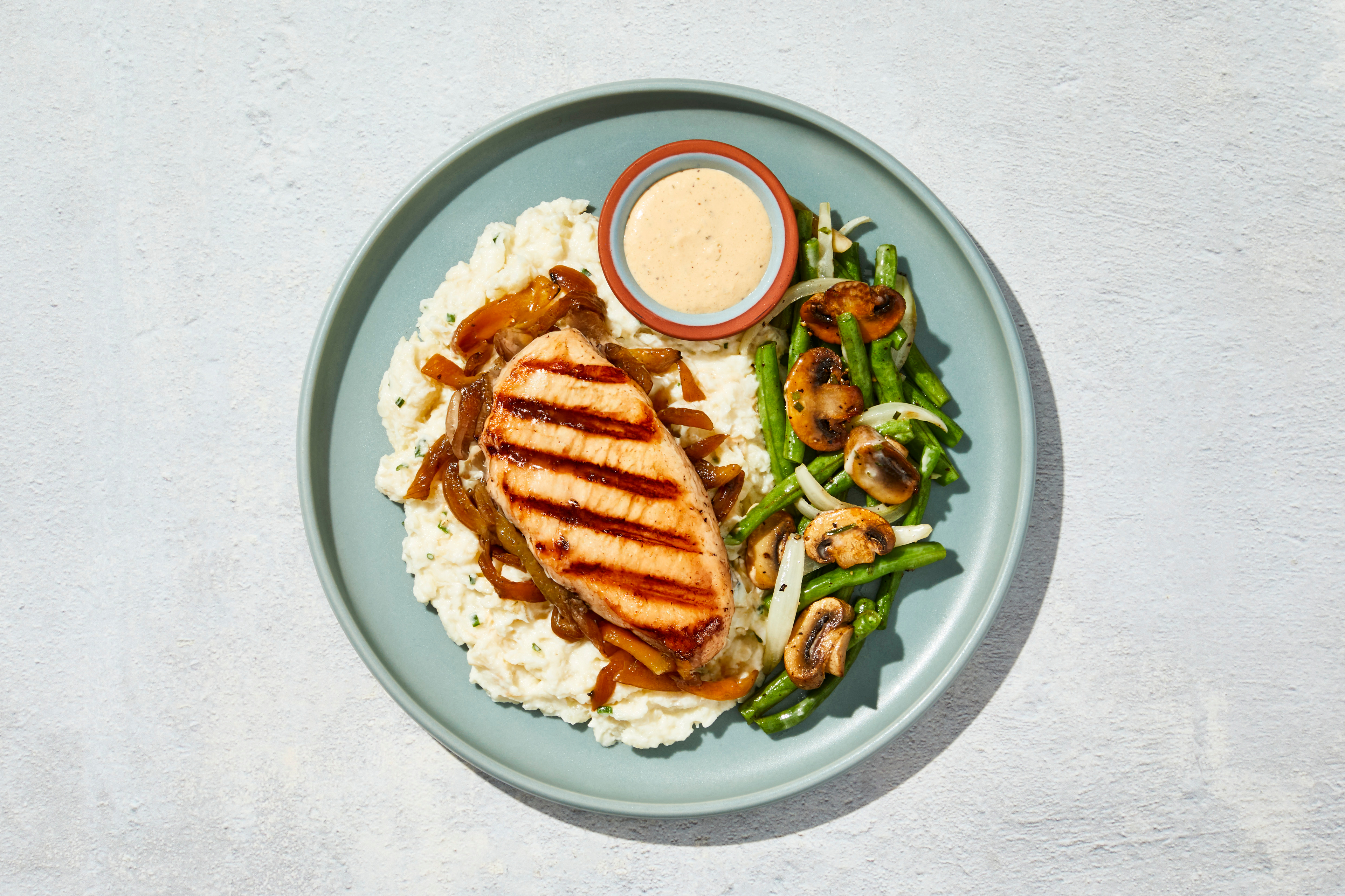 Caramelized Onion Chicken Breast & Gravy