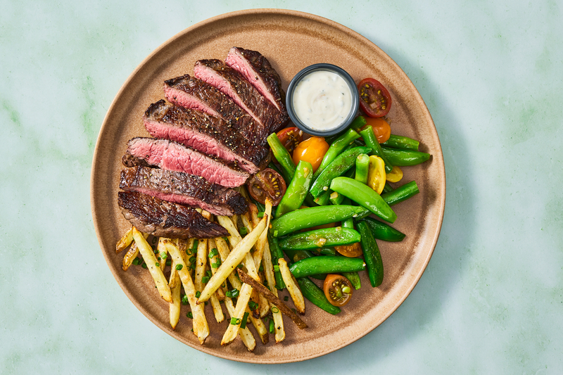 Steak frites de faux-filet et sauce béarnaise 