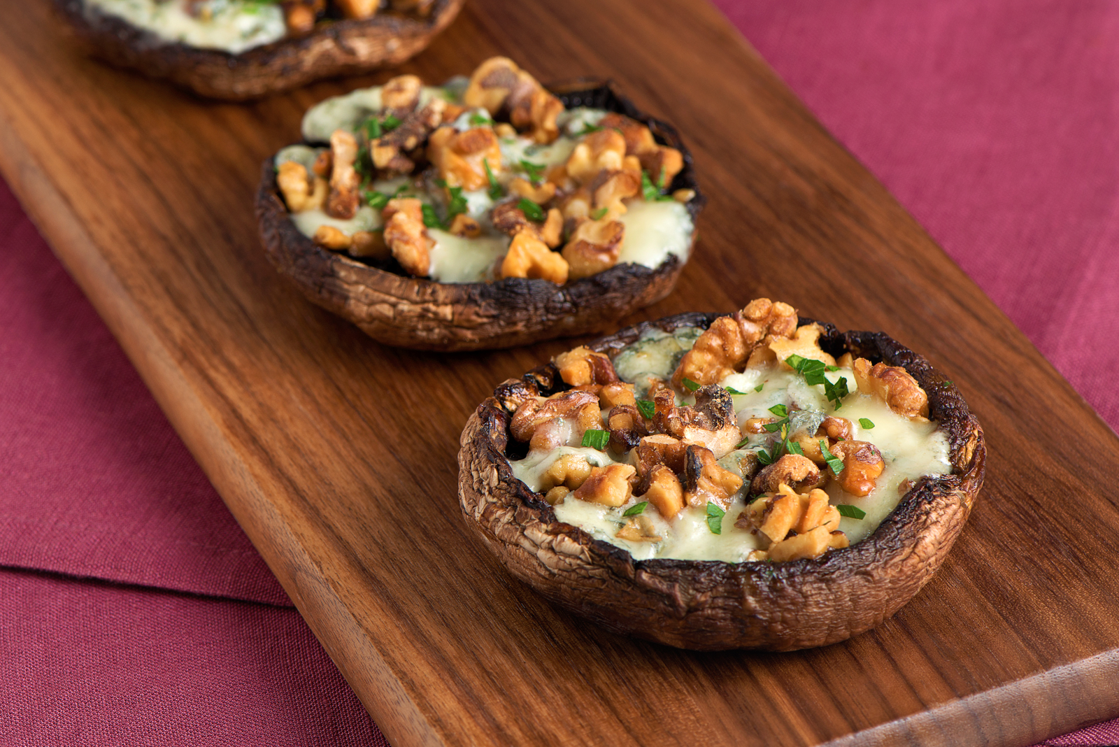 Cheesy oven portobellos