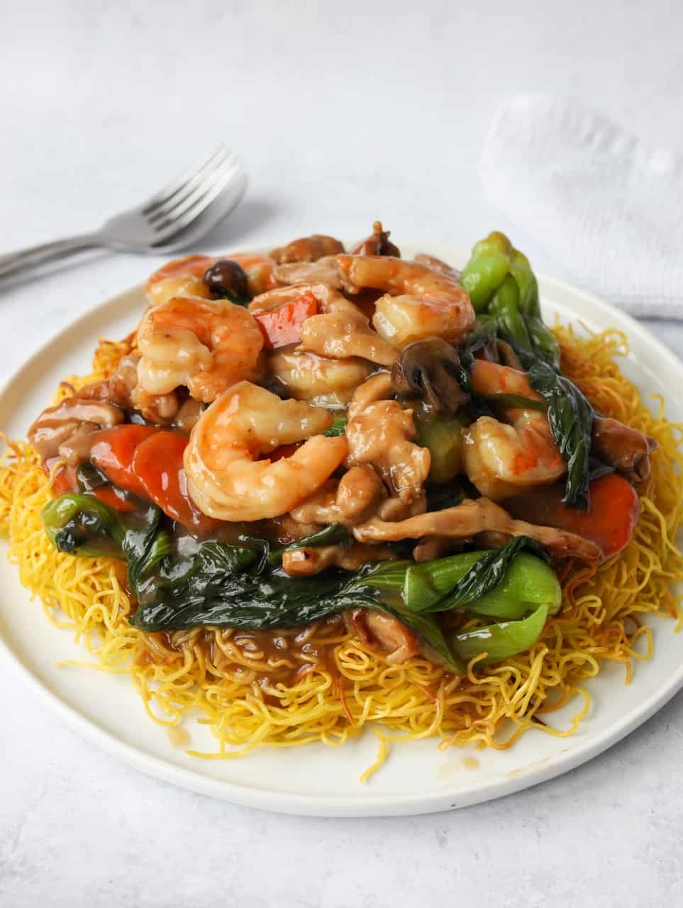 Something crispy cantonese chow mein