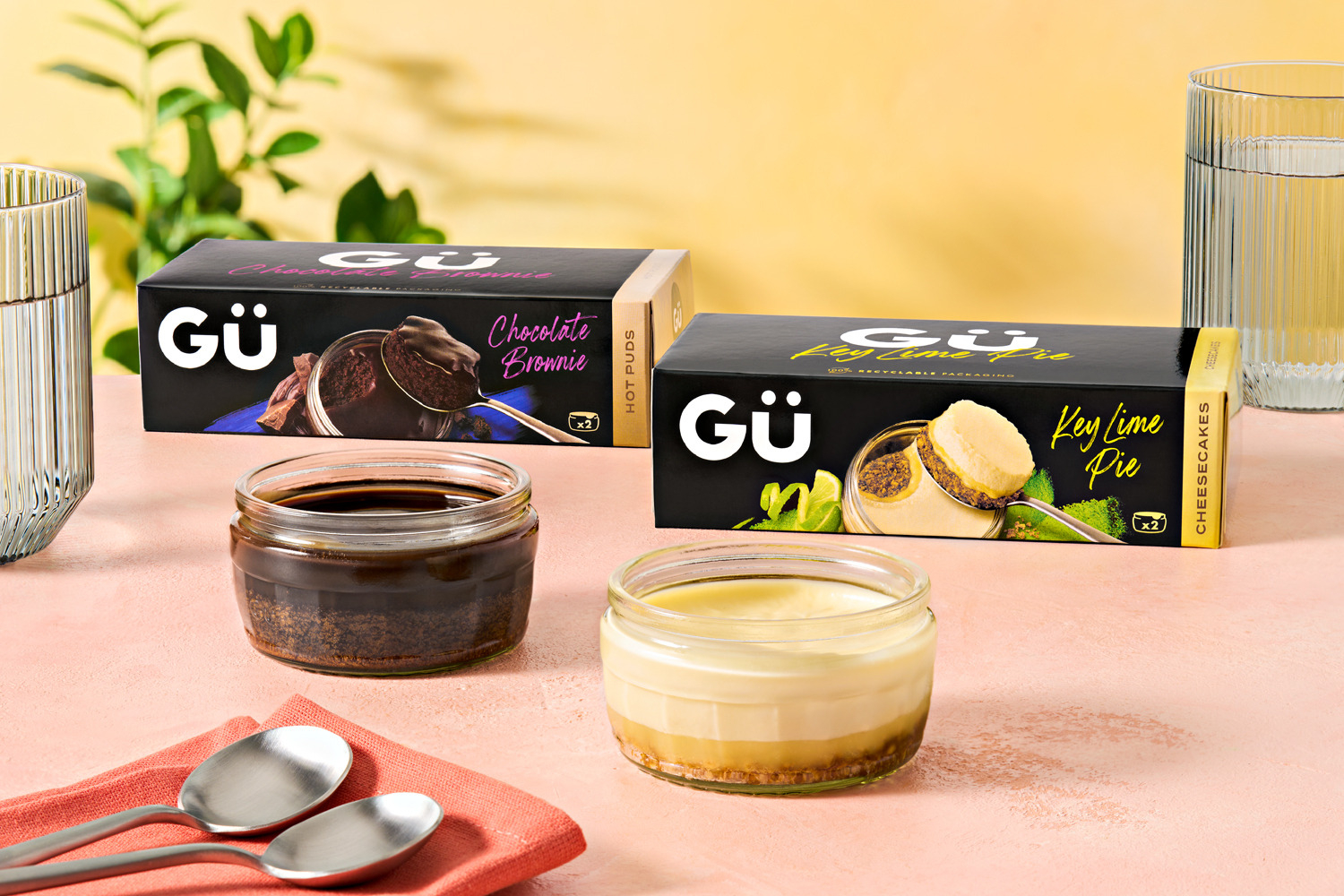 Gϋ Double Chocolate Brownie and Key Lime Pies Variety Bundle