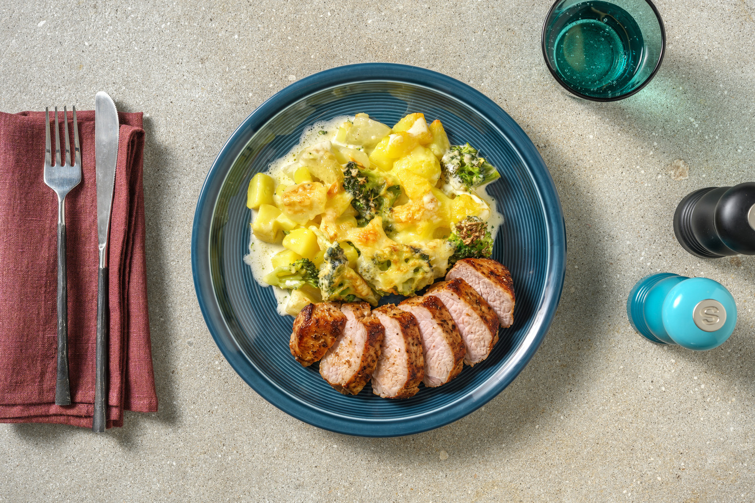 Schweinefilet mit Kohlrabi-Brokkoli-Auflauf