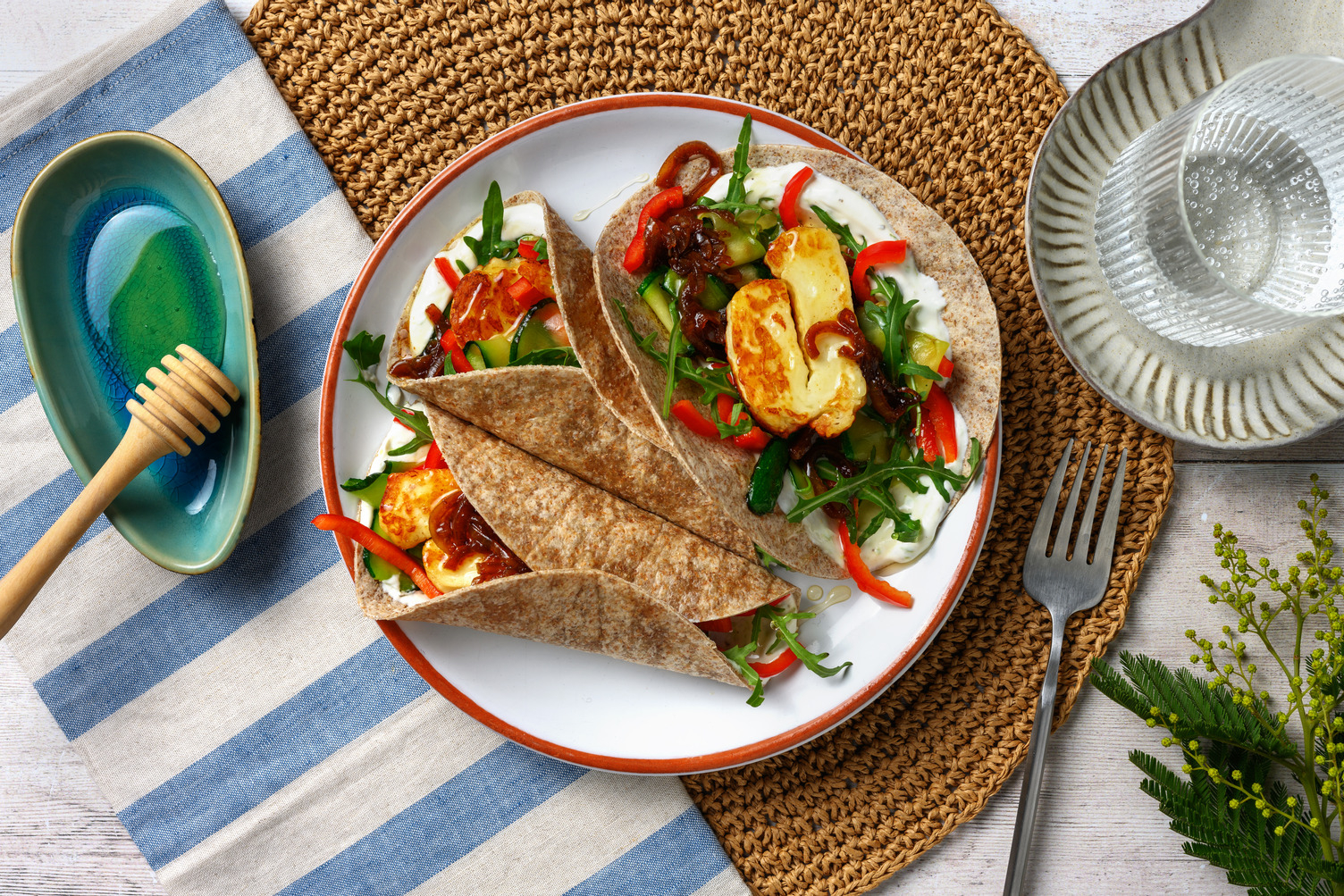 Halloumi wraps met gebakken courgette