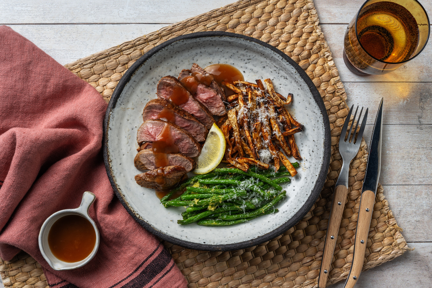 Steak met sperziebonen en Parmigiano Reggiano