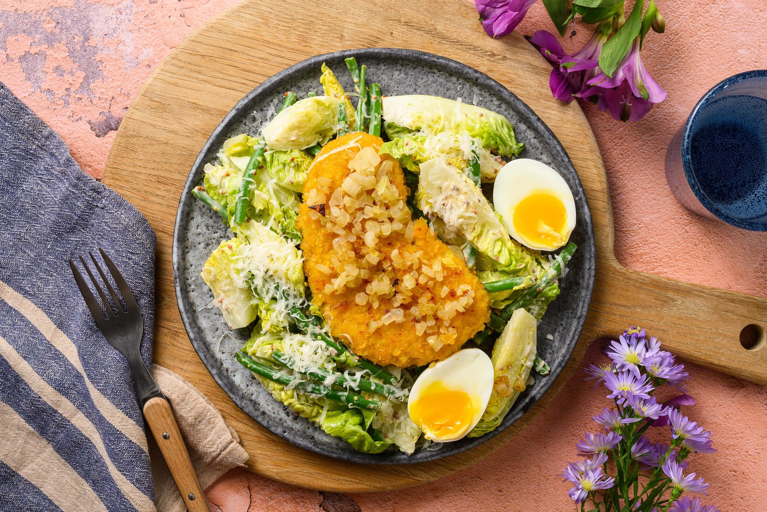 Caesar Salad with Veggie ''No Chicken'' Schnitzel