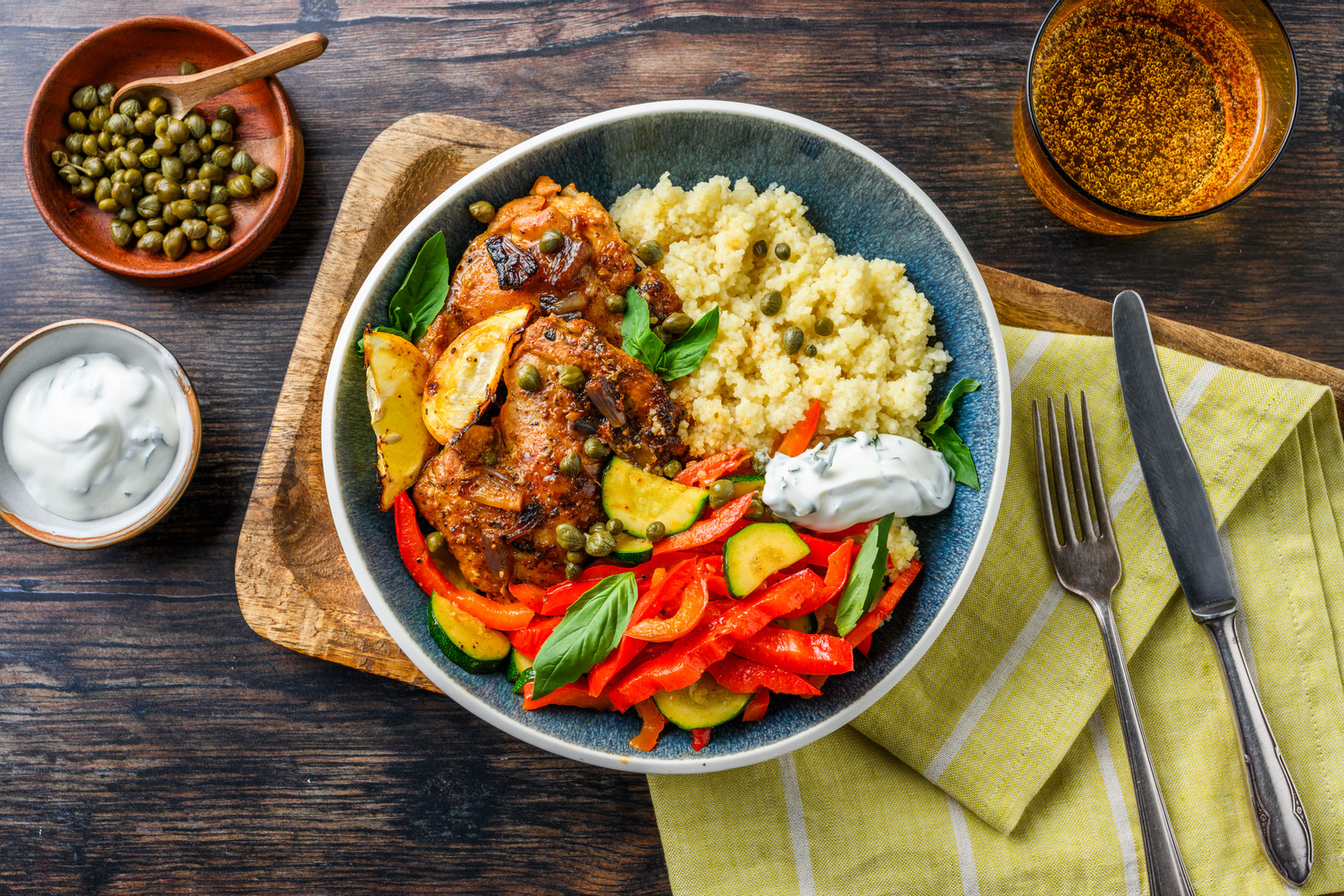 Geroosterde kippendij met citroen en couscous