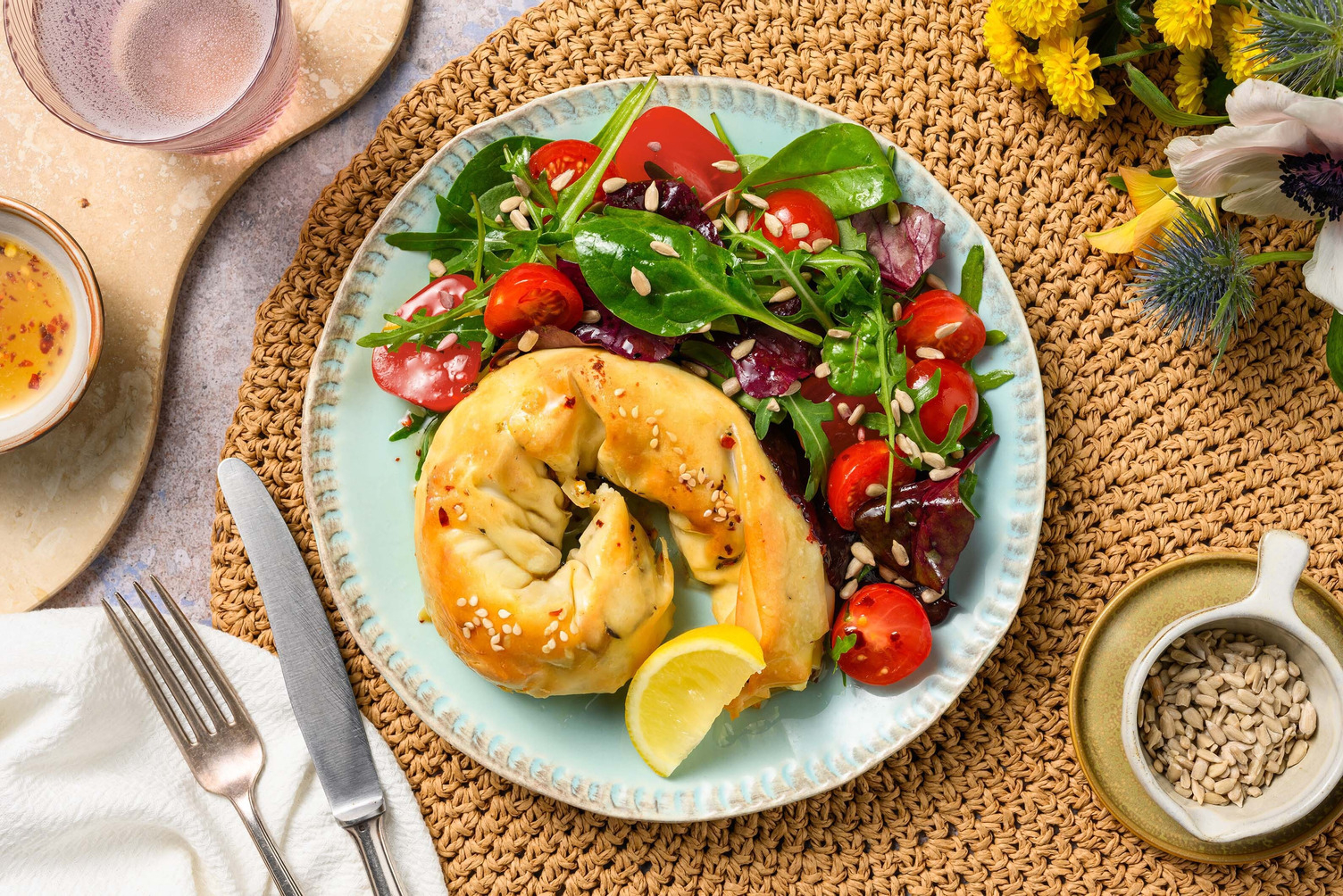 Filo-Schnecken mit Bio-Feta und Zwiebeln