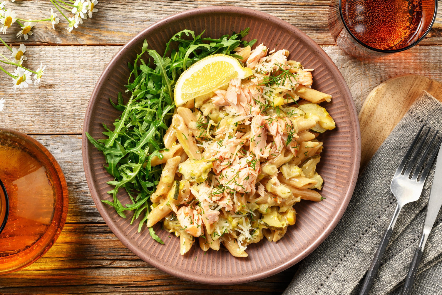 Penne met warmgerookte zalm