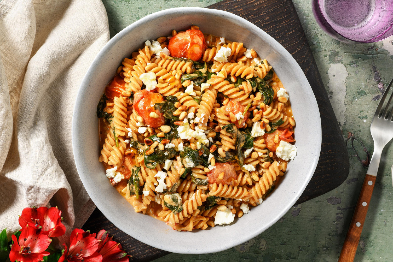 Fusilli met geitenkaas, honing en chili-olie 