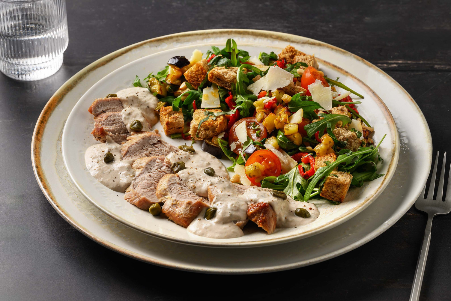 Varkenshaas in tonnatosaus