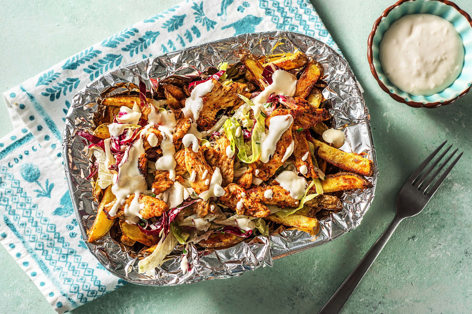 Gyros de poulet avec des frites maison