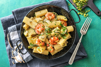 WEEK 14 HF CREME FRAICHE Quick Creamy Prawn Rigatoni