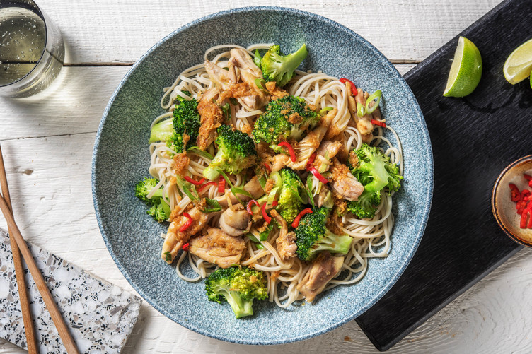 Nudelwok med kyckling