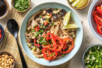 Jambon à l’os purée aux petits pois et fagots de haricots verts