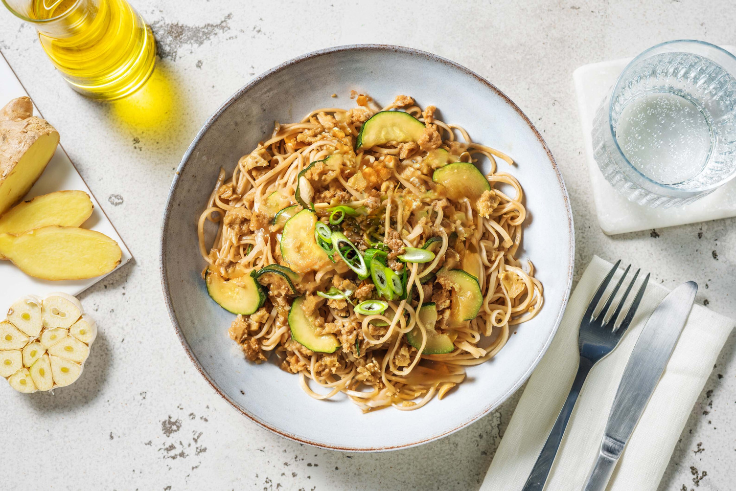 Roerbaknoedels met boerenworst