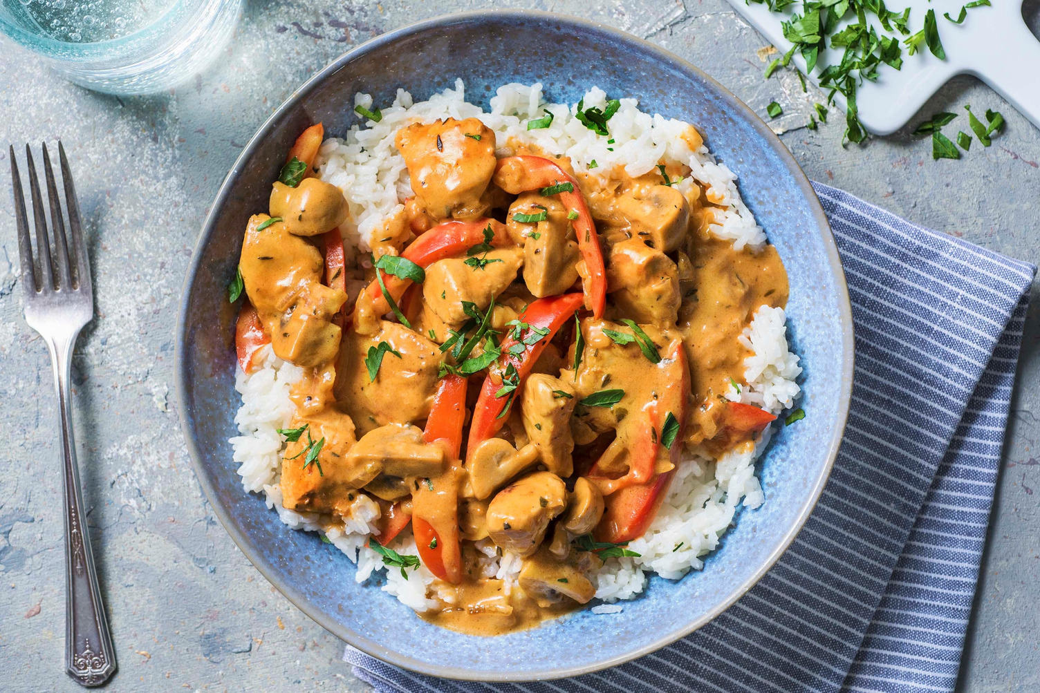 Poulet à la sauce Stroganoff