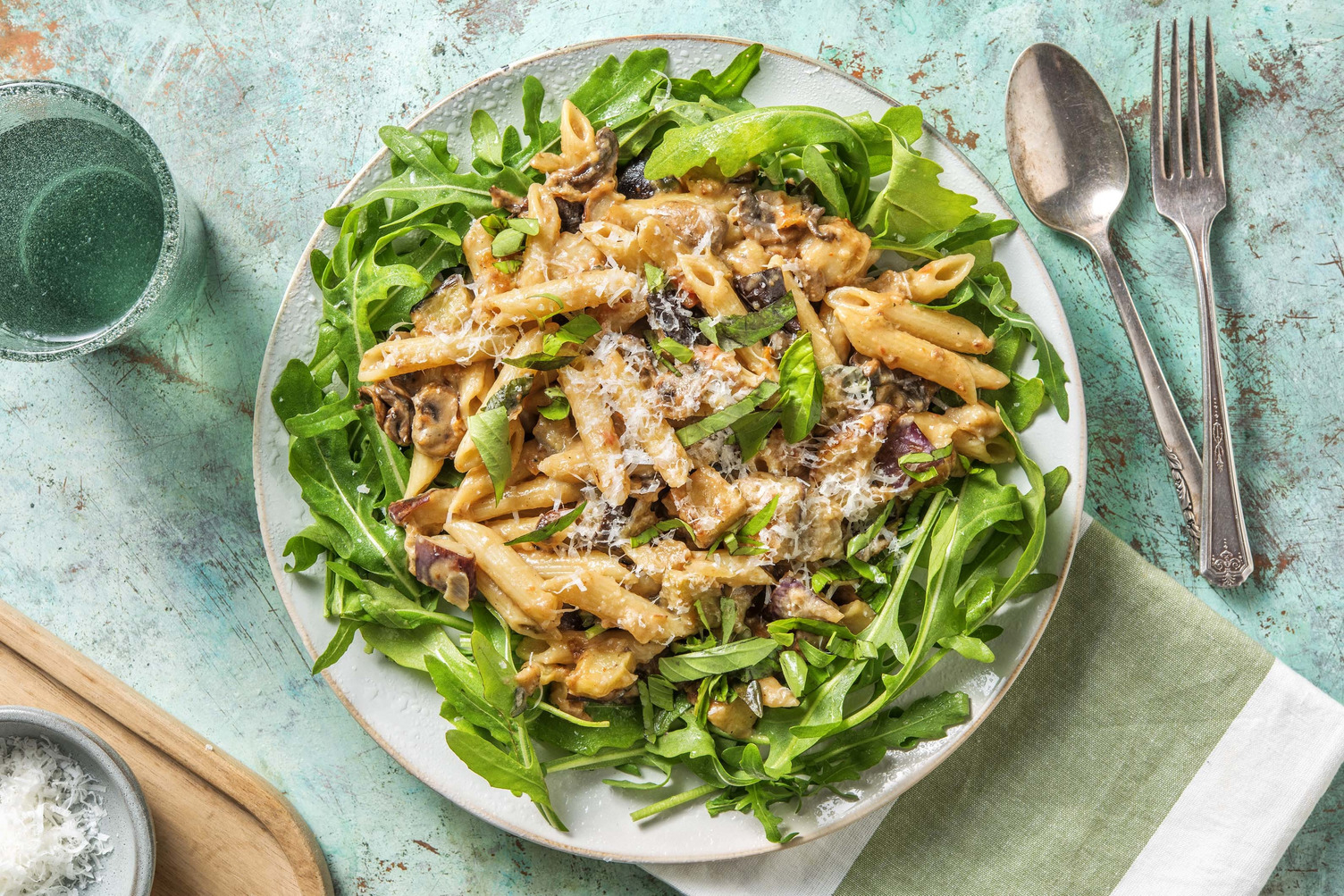 Romige penne met aubergine en Parmigiano Reggiano