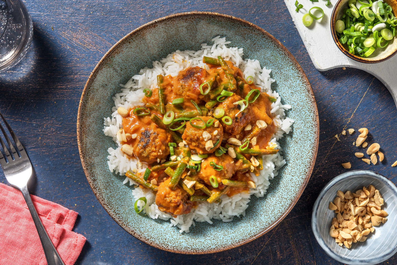 Massaman Vivera Plant Veggie Meatball Curry